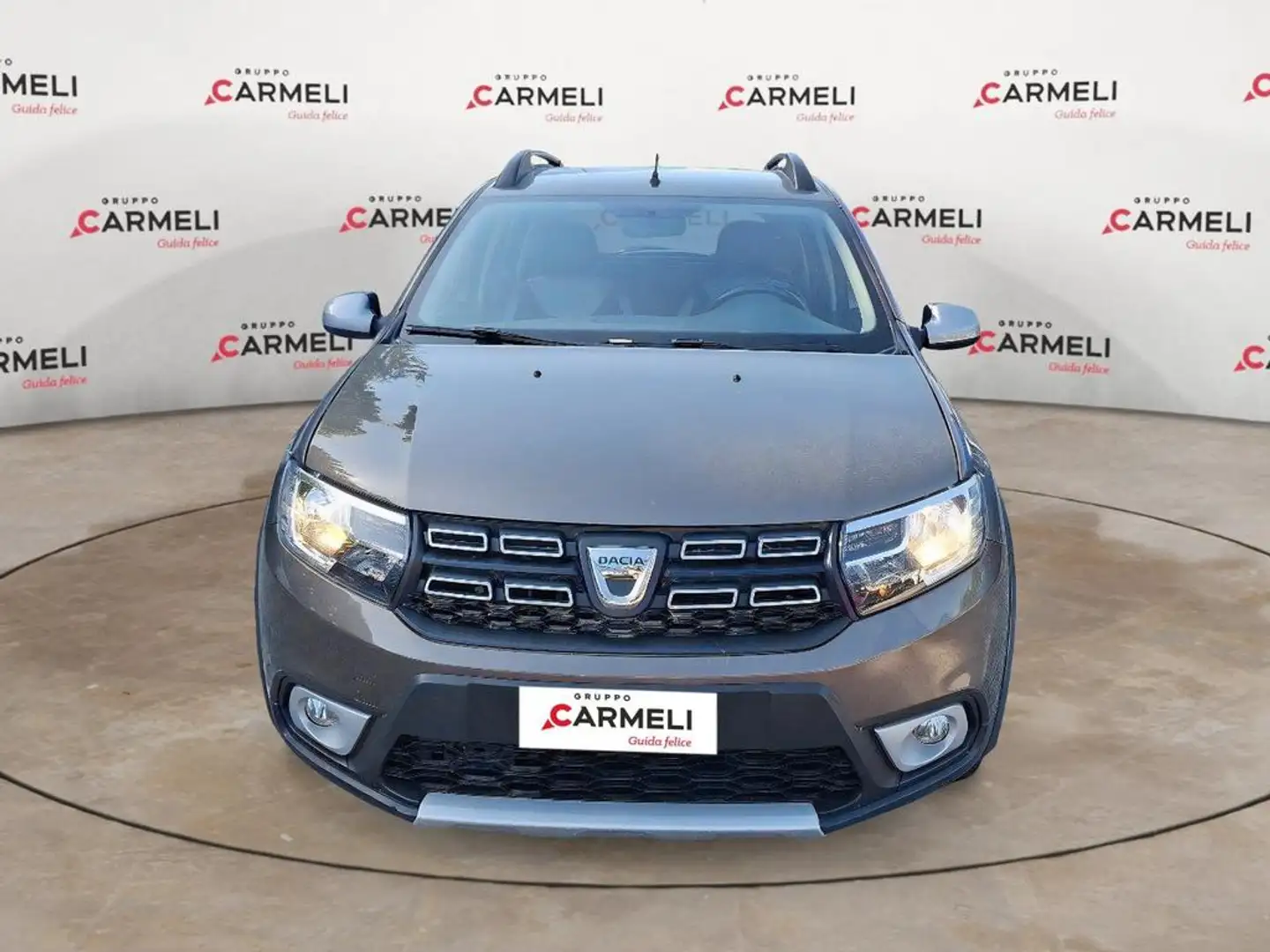 Dacia Sandero Stepway 1.5 blue dci Wow s&s 95cv my18 Bruin - 2