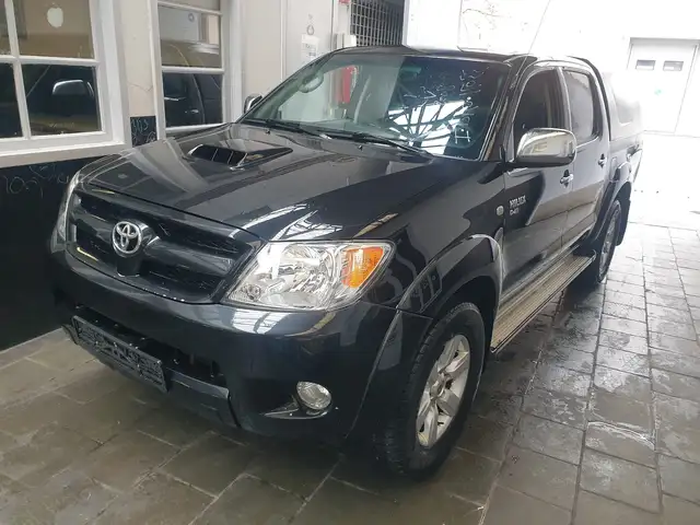 Toyota Hilux 2.5 Turbo D-4D 4WD S