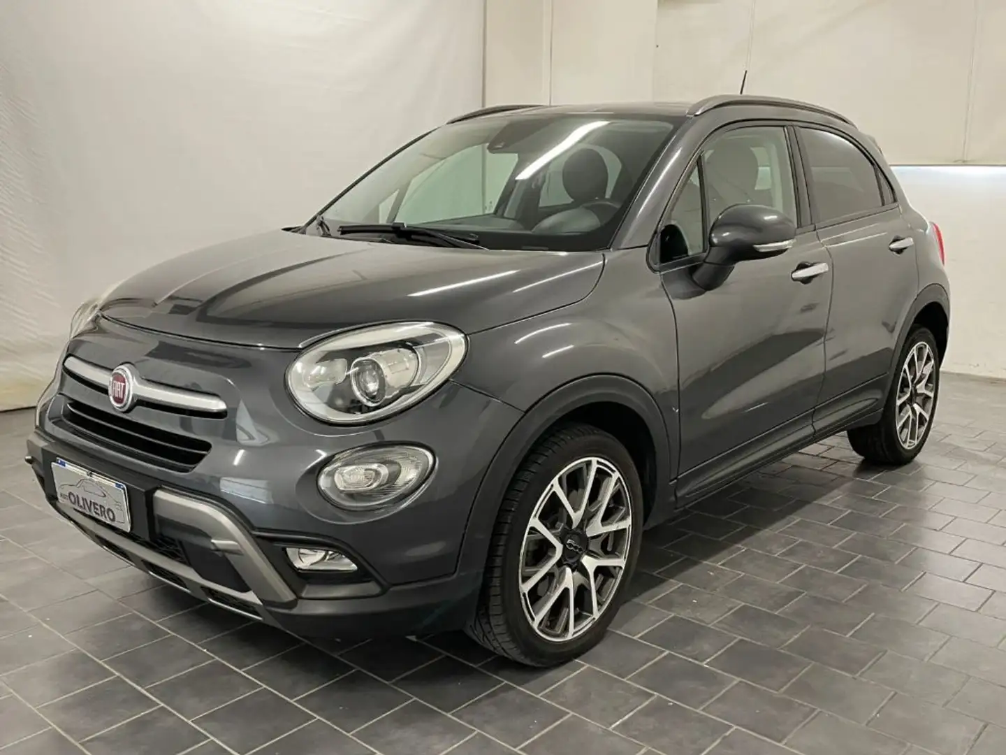 Fiat 500X 2.0 MultiJet 140 CV AT9 4x4 Cross Plus Gris - 2