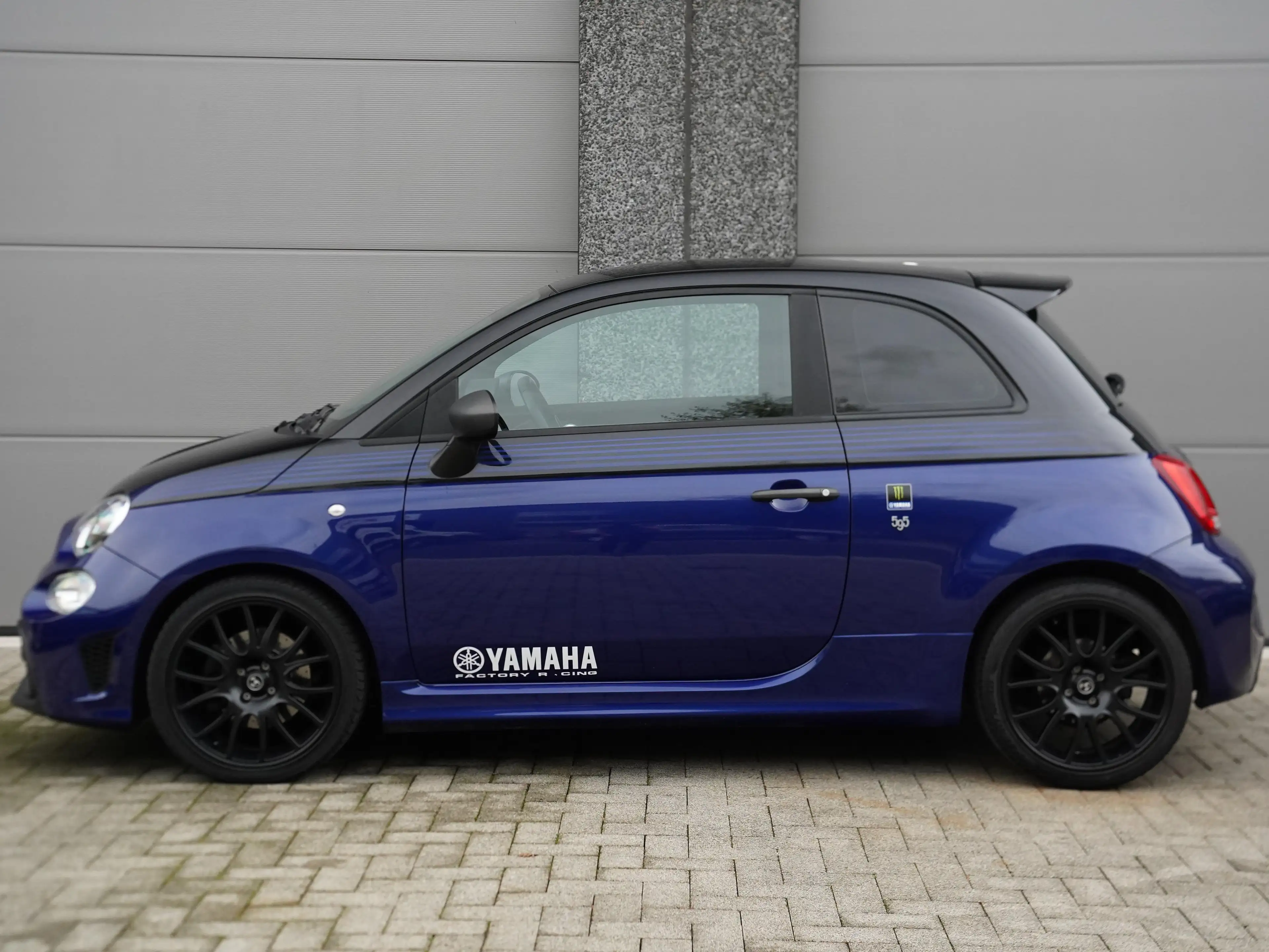 Abarth 595 YAMAHA MONSTER 1 OF 2000 *NAVI/PDC A/SPORTUITLAAT* — photo 7