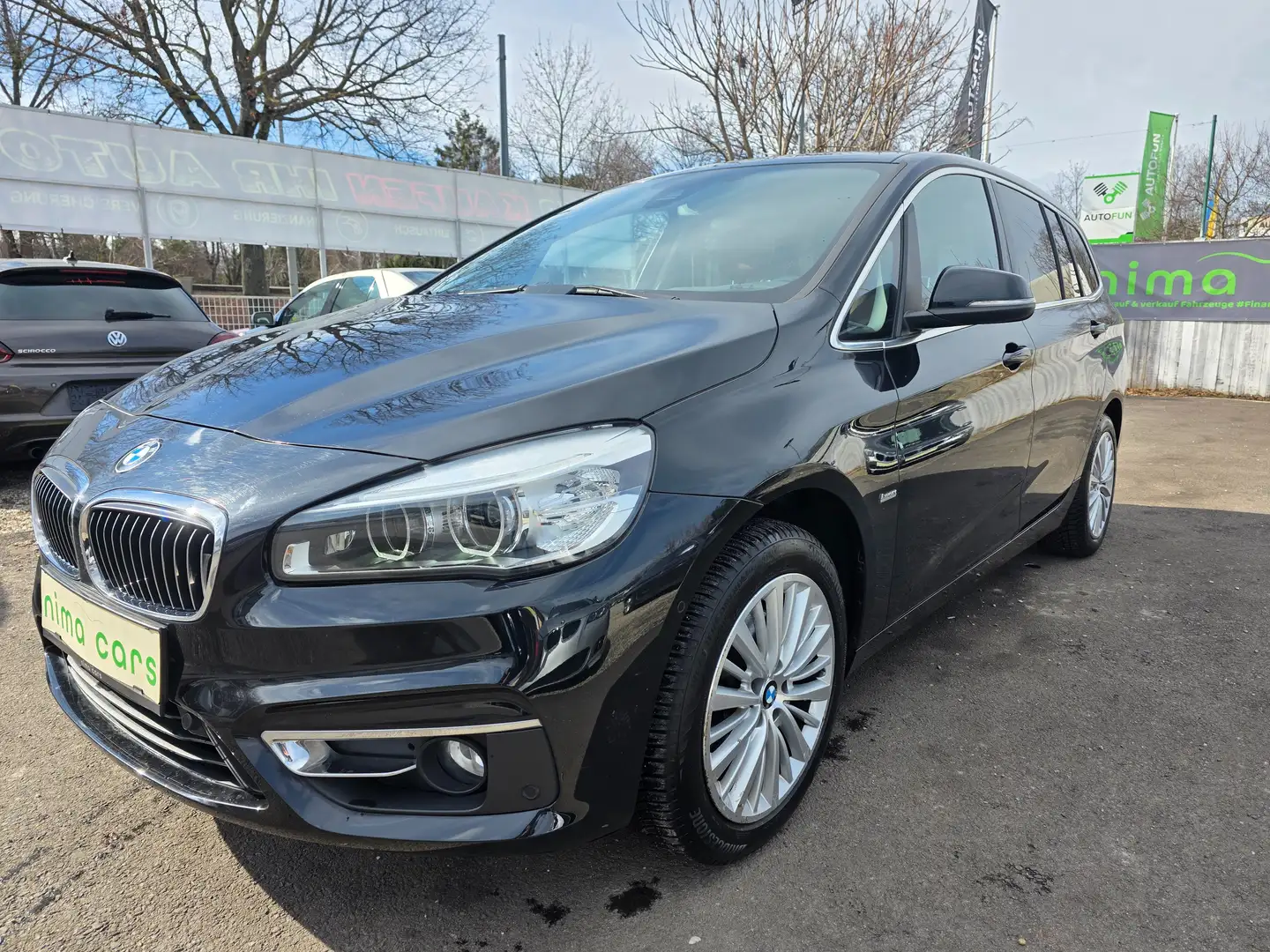 BMW 218 i Gran Tourer Luxury Line Aut. / Servicegepflegt Schwarz - 1
