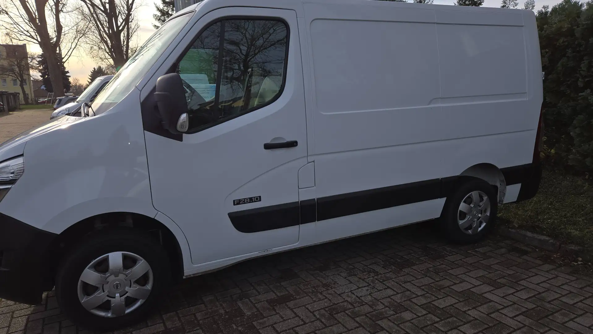 Nissan NV400 NV400 F33.10 L2H2 FWD Pro bijela - 2