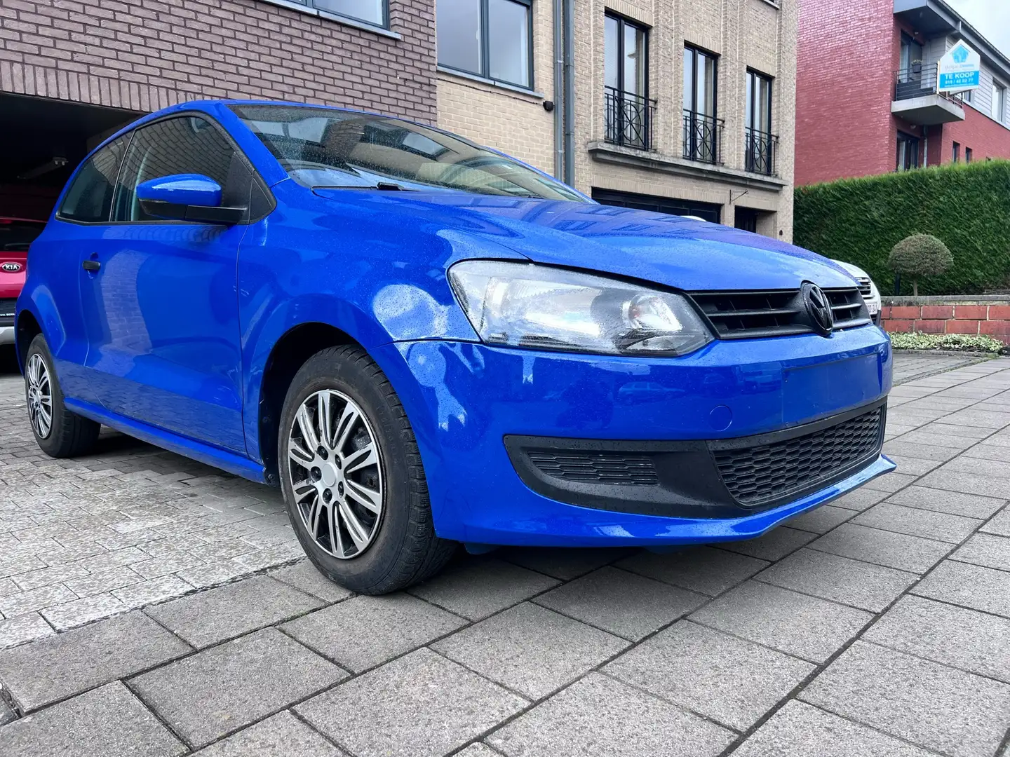 Volkswagen Polo 1.2i Trendline Bleu - 1