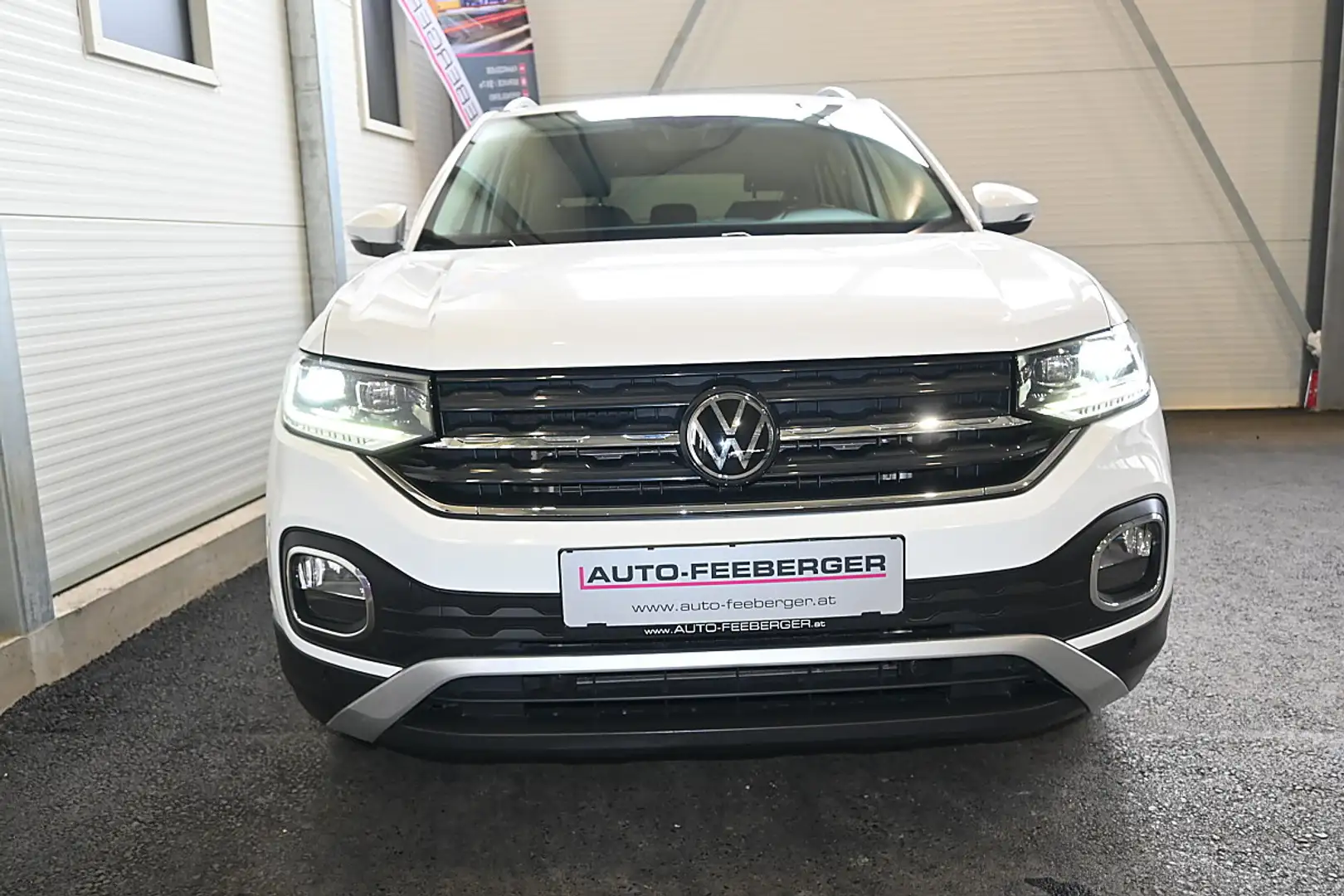 Volkswagen T-Cross 1,0 TSI Style DSG; Stzhzg, Ferlichtassist, ACC,... Weiß - 2