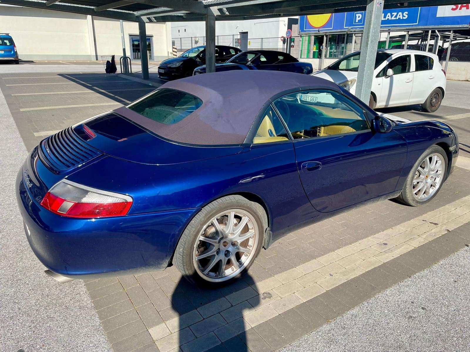 Porsche 911 Cabriolet 3.2 Tiptronic - foto 1