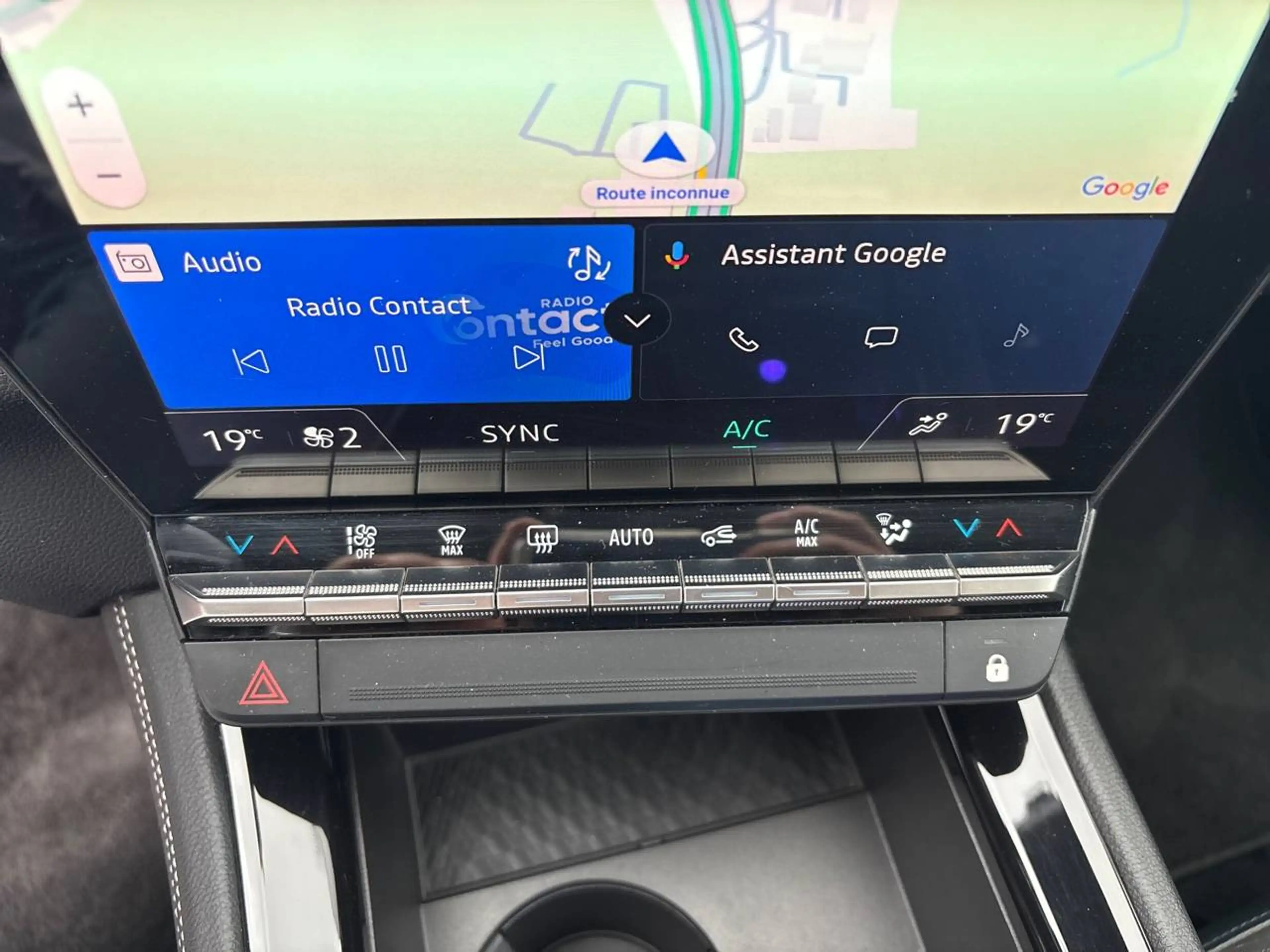 Renault Austral Techno HEV 200HP — photo 13