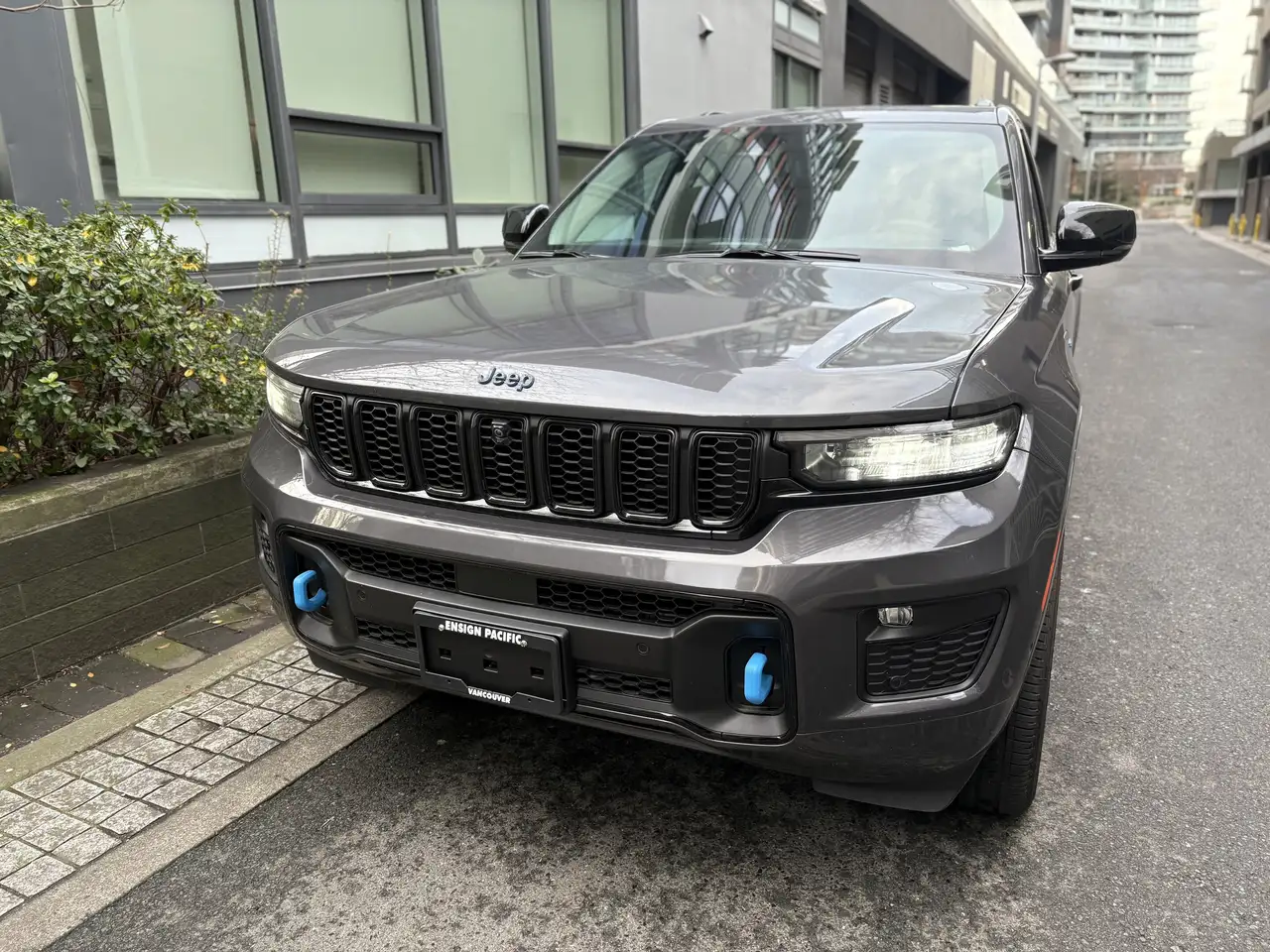 Jeep Grand Cherokee снимка Jeep Grand Cherokee