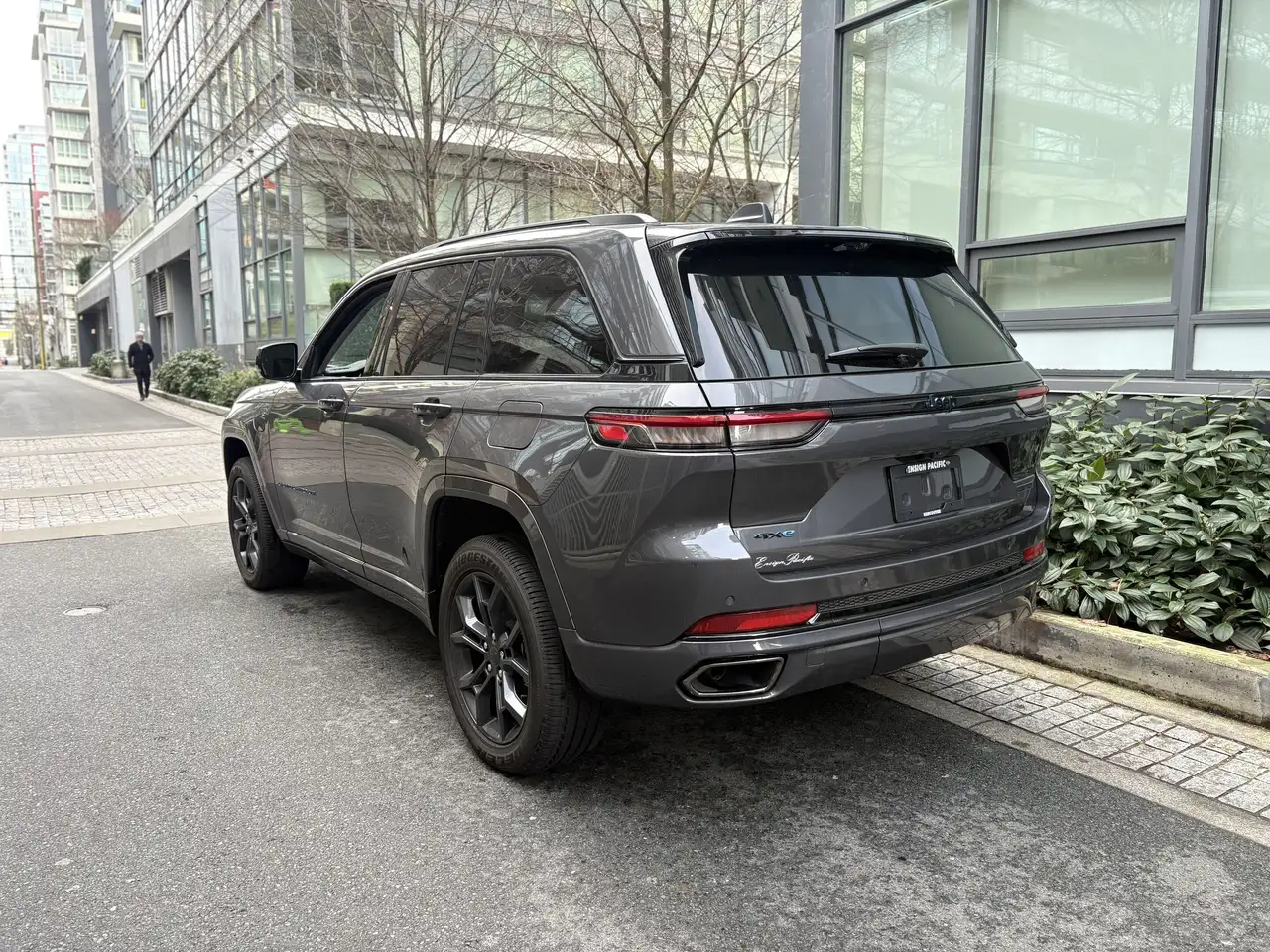 Jeep Grand Cherokee снимка Jeep Grand Cherokee