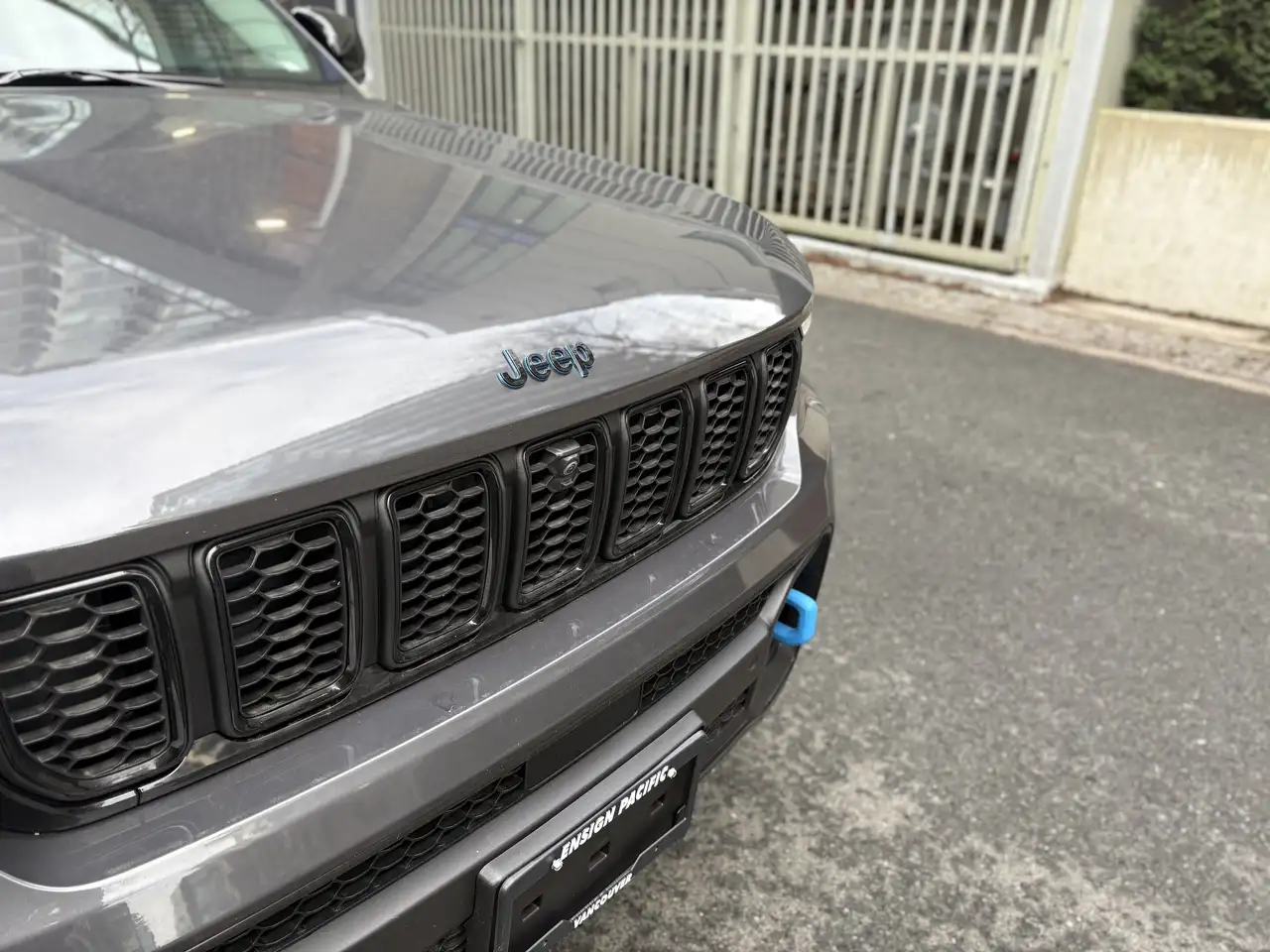 Jeep Grand Cherokee снимка Jeep Grand Cherokee