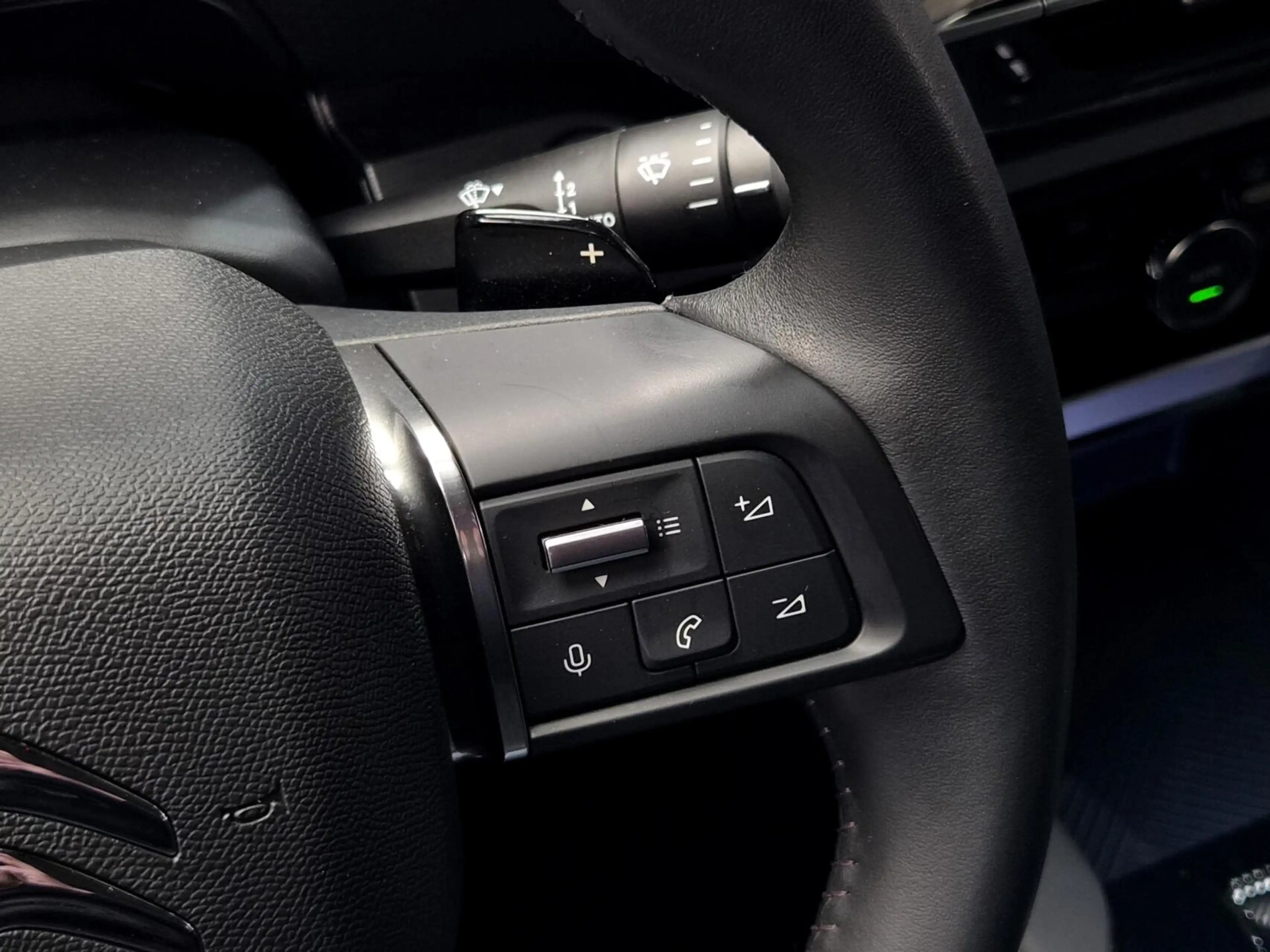 Citroen C5 X 1.2T Feel Automaat 1e Eig! |Cam|Nav|Clima|Carpl. — photo 31
