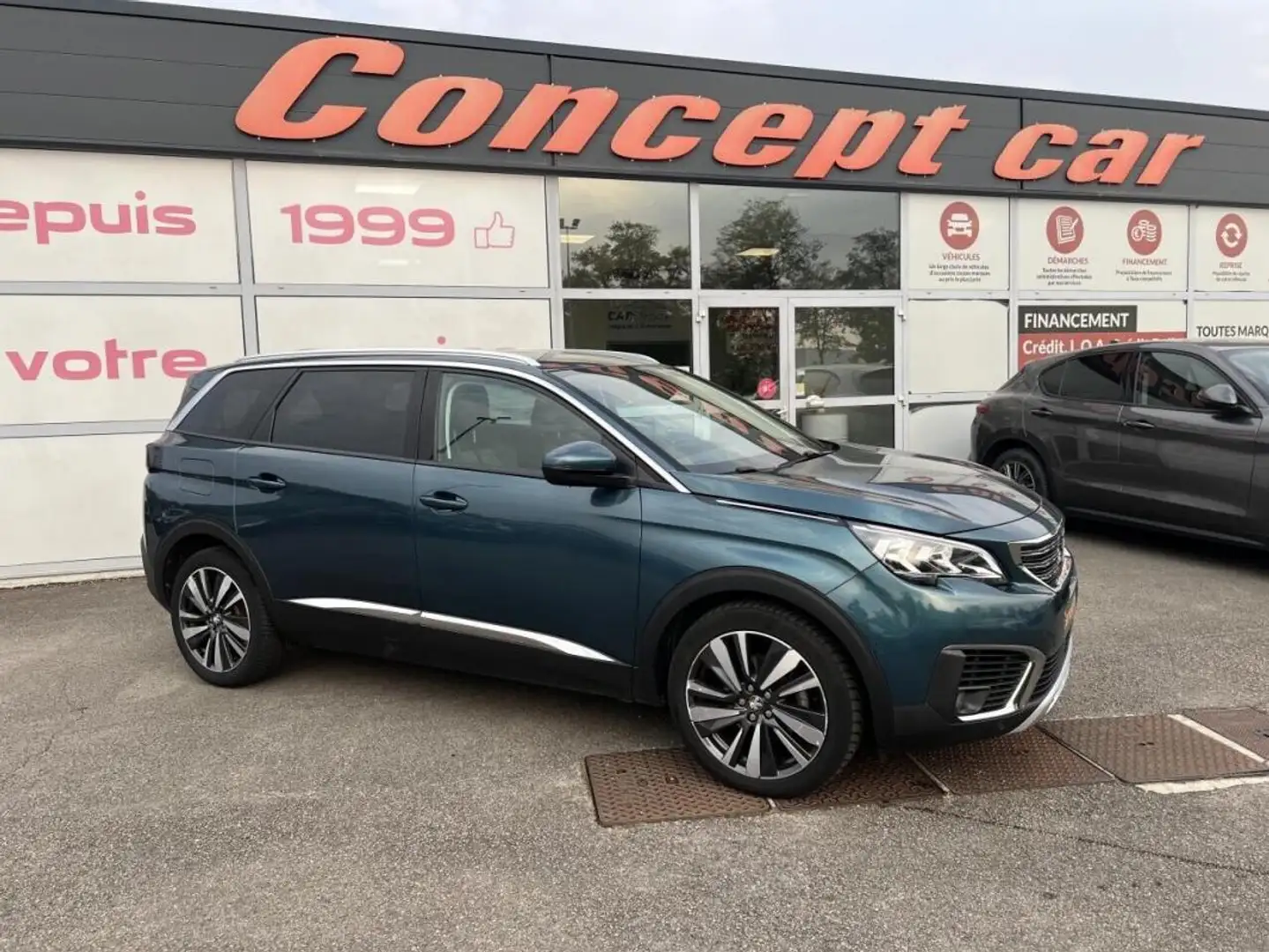 Peugeot 5008 Allure 1.5 BlueHDi 130cv - 1