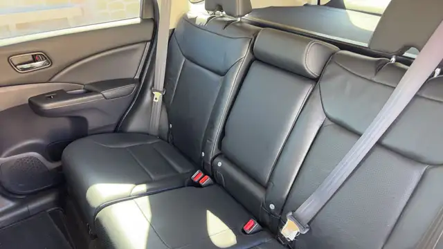 Honda CR-V view 9