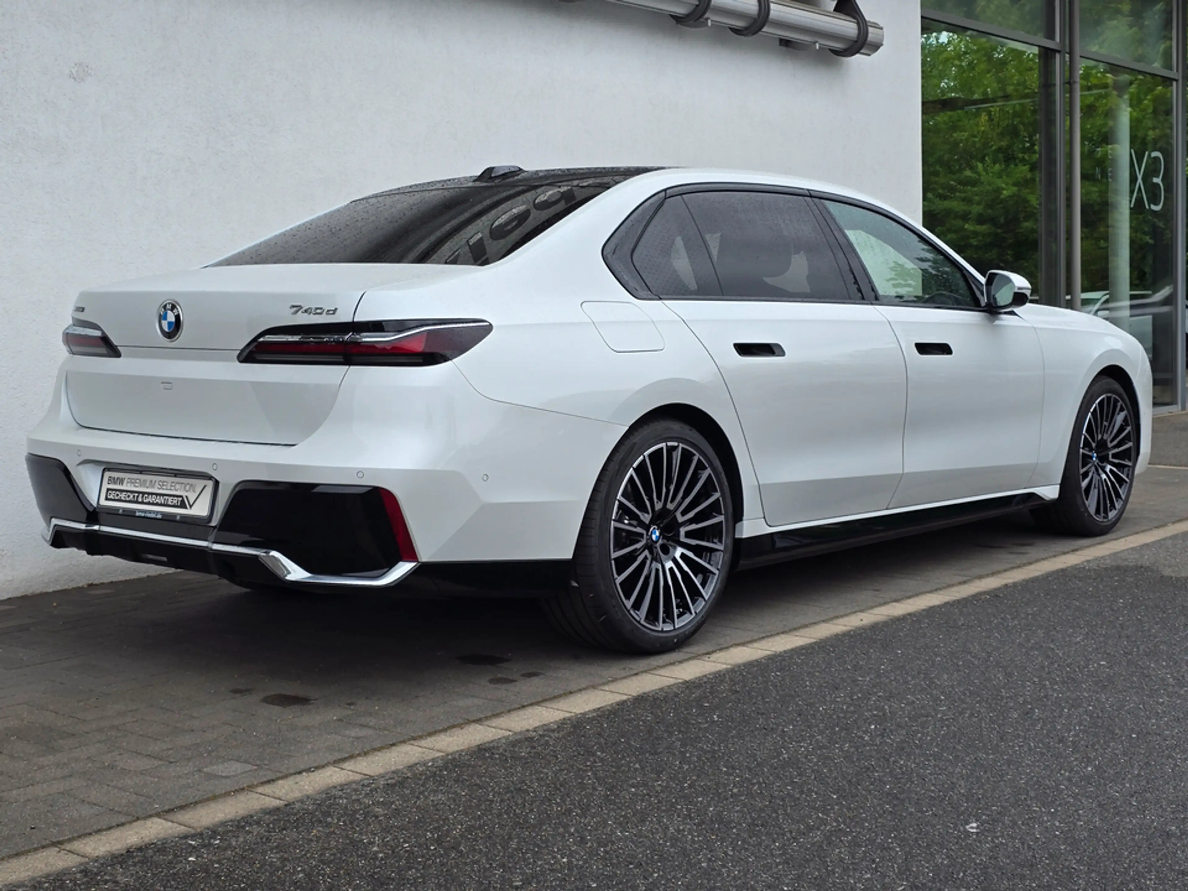 BMW 740 d xDrive M Sportpaket*Standhzg*Pano*DAPro*B&W — photo 3