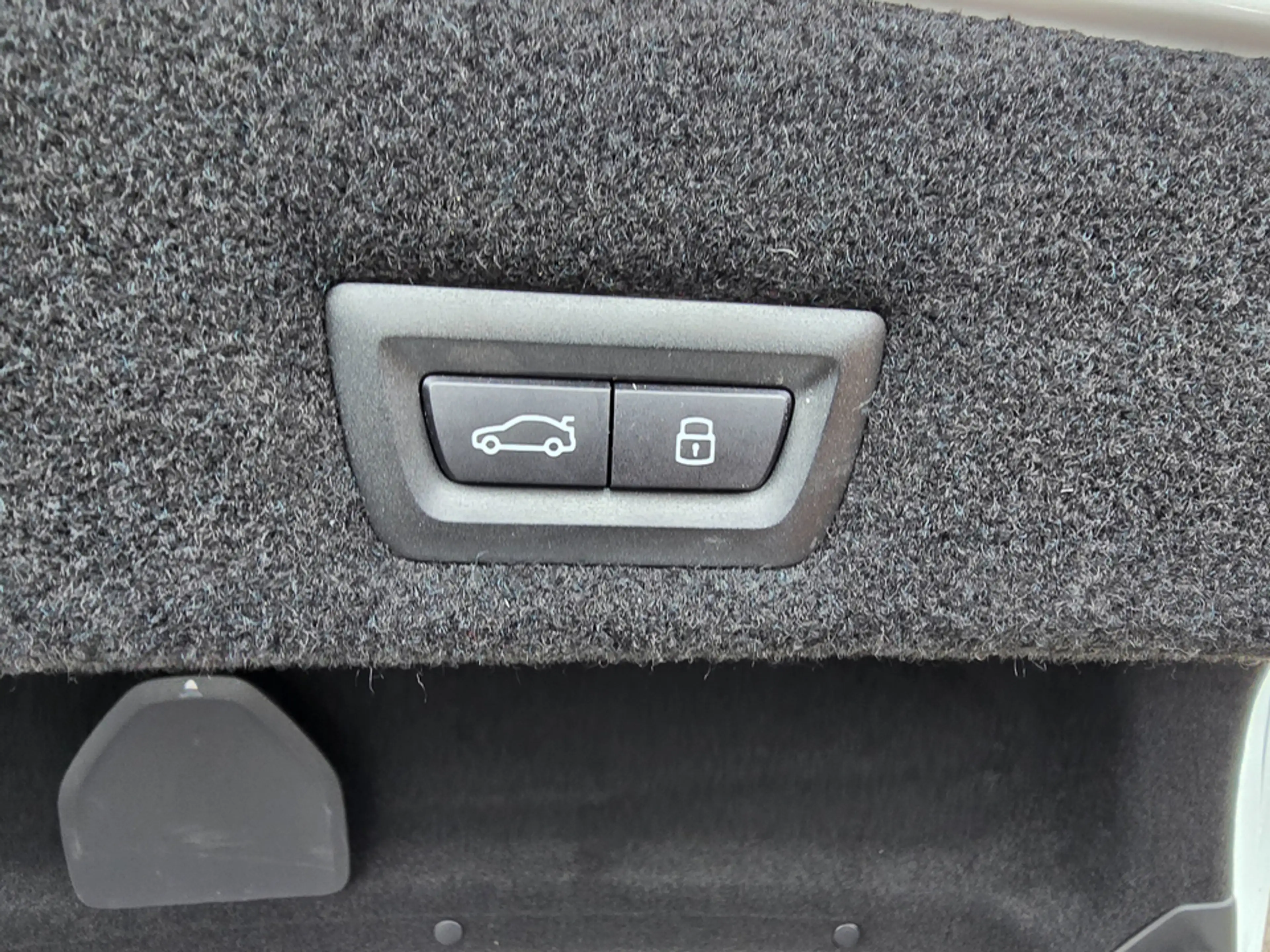 BMW 740 d xDrive M Sportpaket*Standhzg*Pano*DAPro*B&W — photo 32