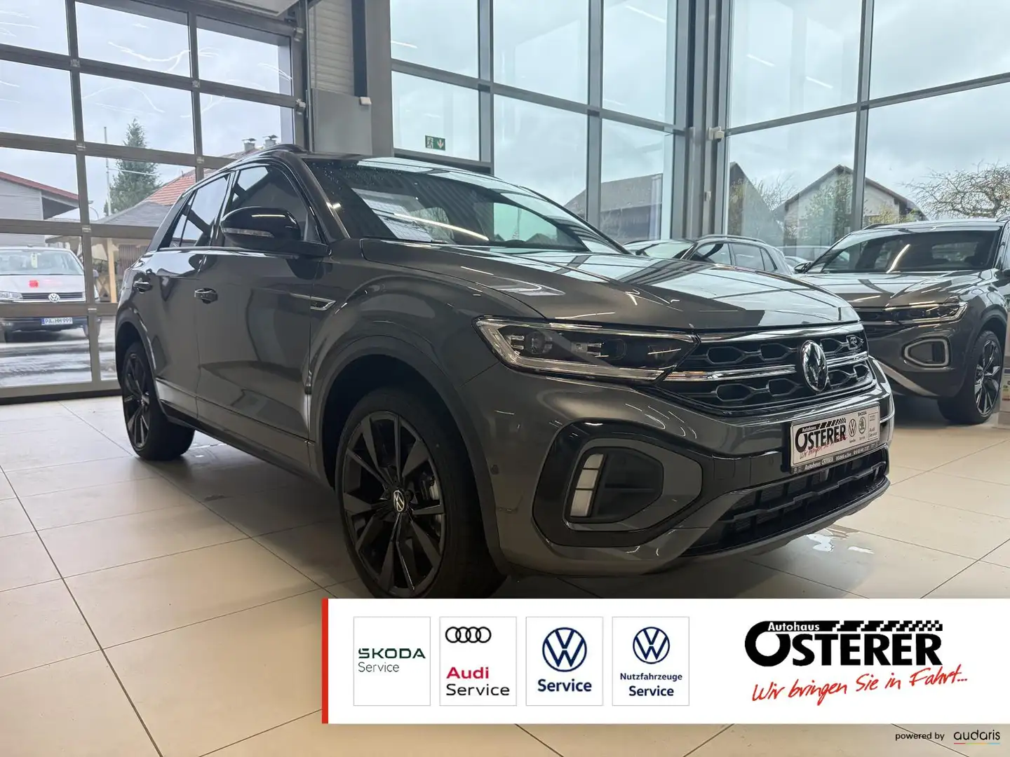 Volkswagen T-Roc 2.0 TSI R-Line 4 Motion AHK Pano Easy Open IQ. Dri Gris - 1