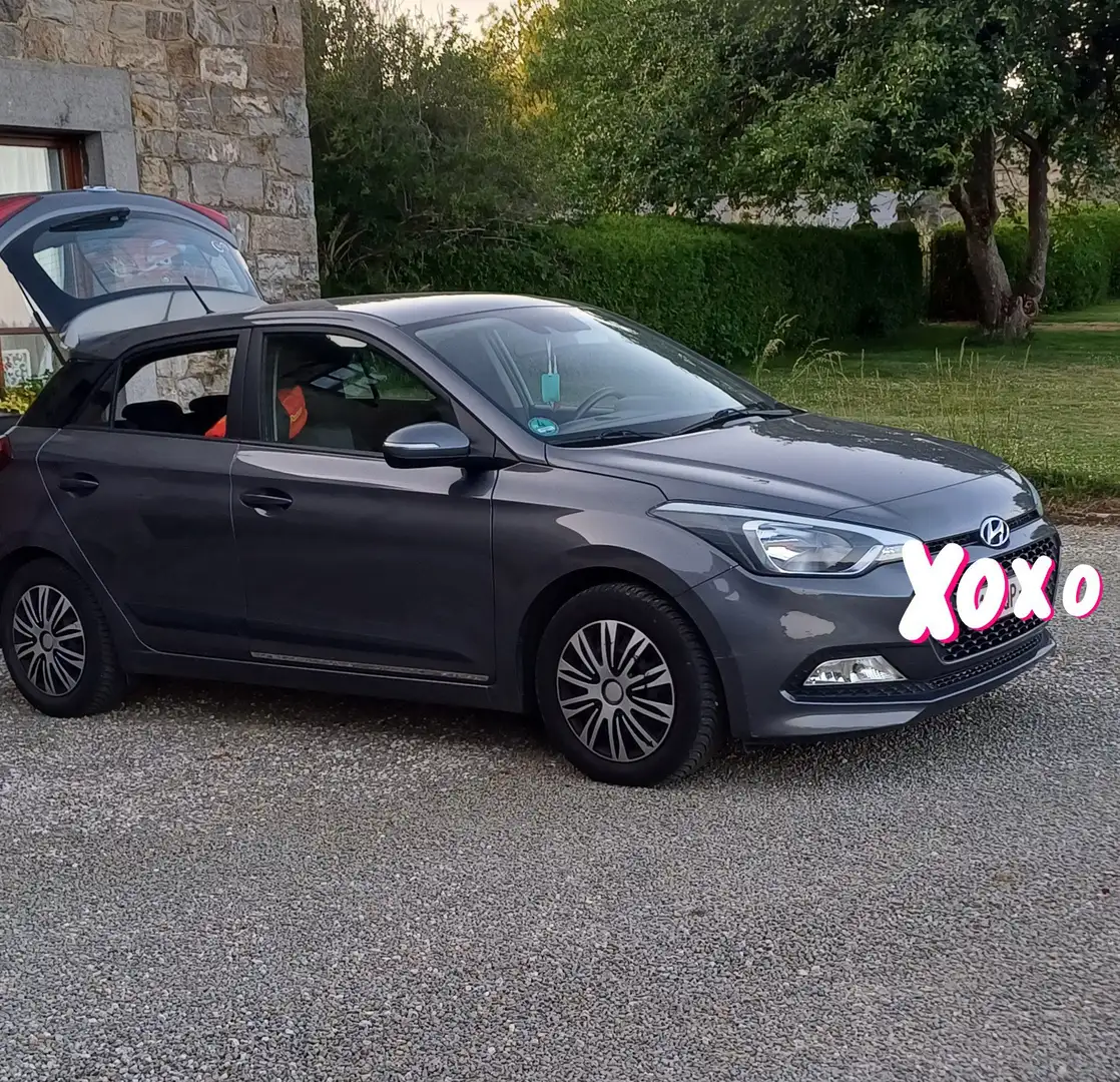 Hyundai i20 1.1 CRDi Twist - 2