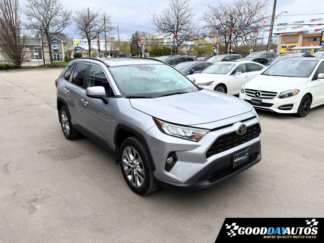 Toyota RAV 4 снимка Toyota RAV 4