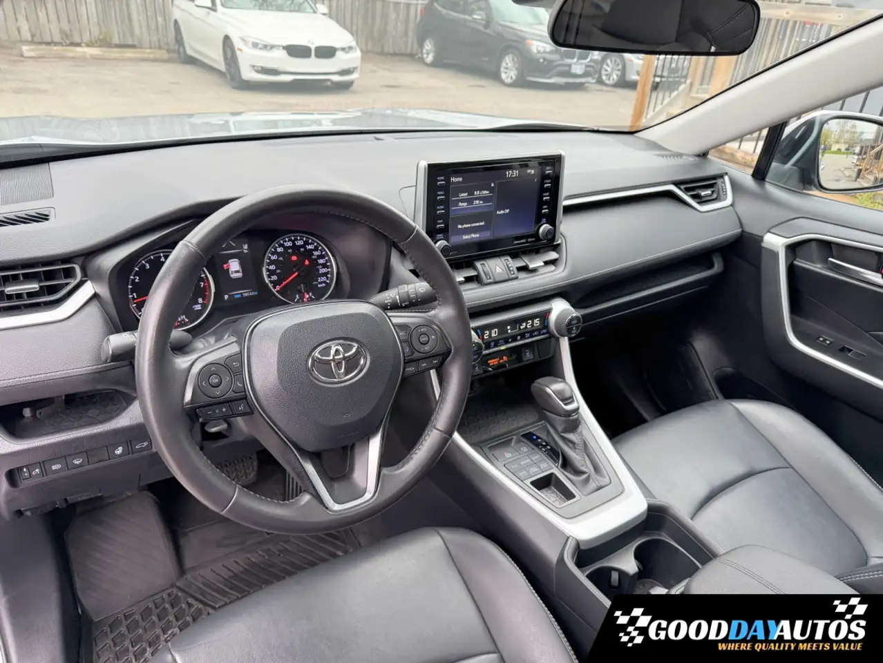 Toyota RAV 4 снимка Toyota RAV 4
