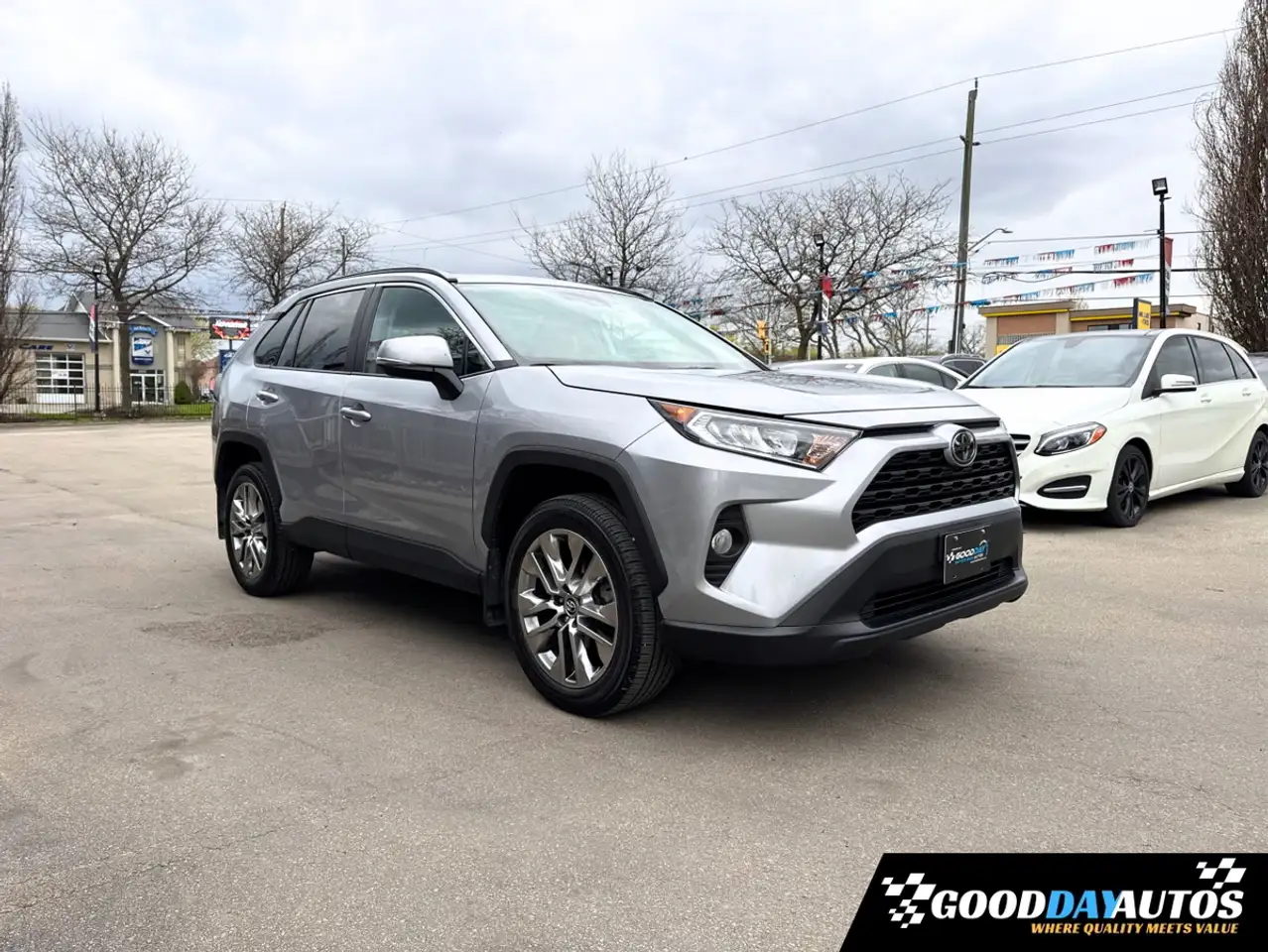 Toyota RAV 4 снимка Toyota RAV 4
