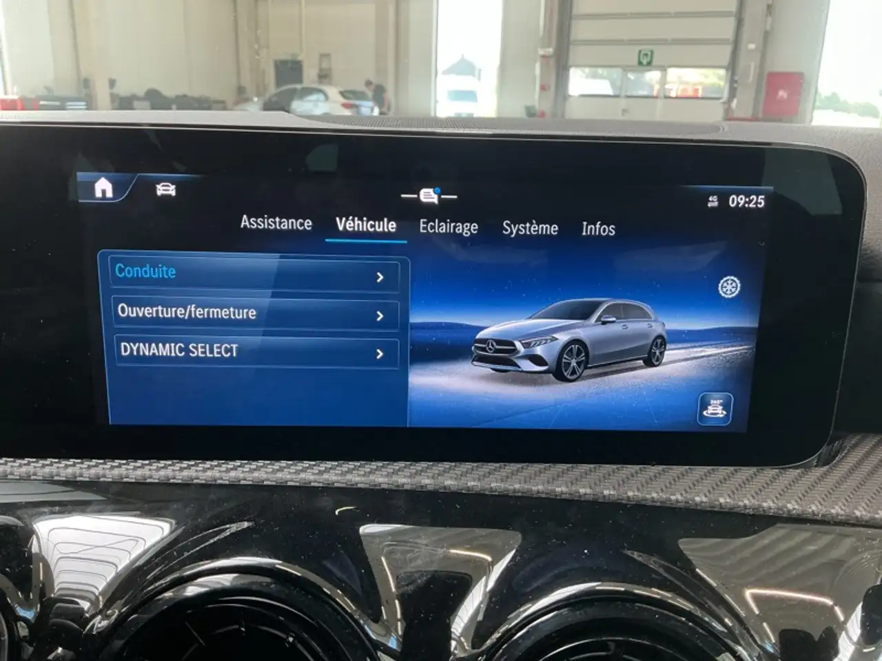 Mercedes-Benz A-Class d Facelift Essential Line, миниатюра 18