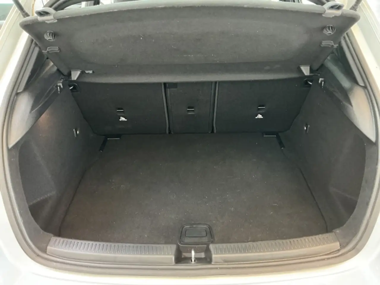 Mercedes-Benz A-Class d Facelift Essential Line, миниатюра 14