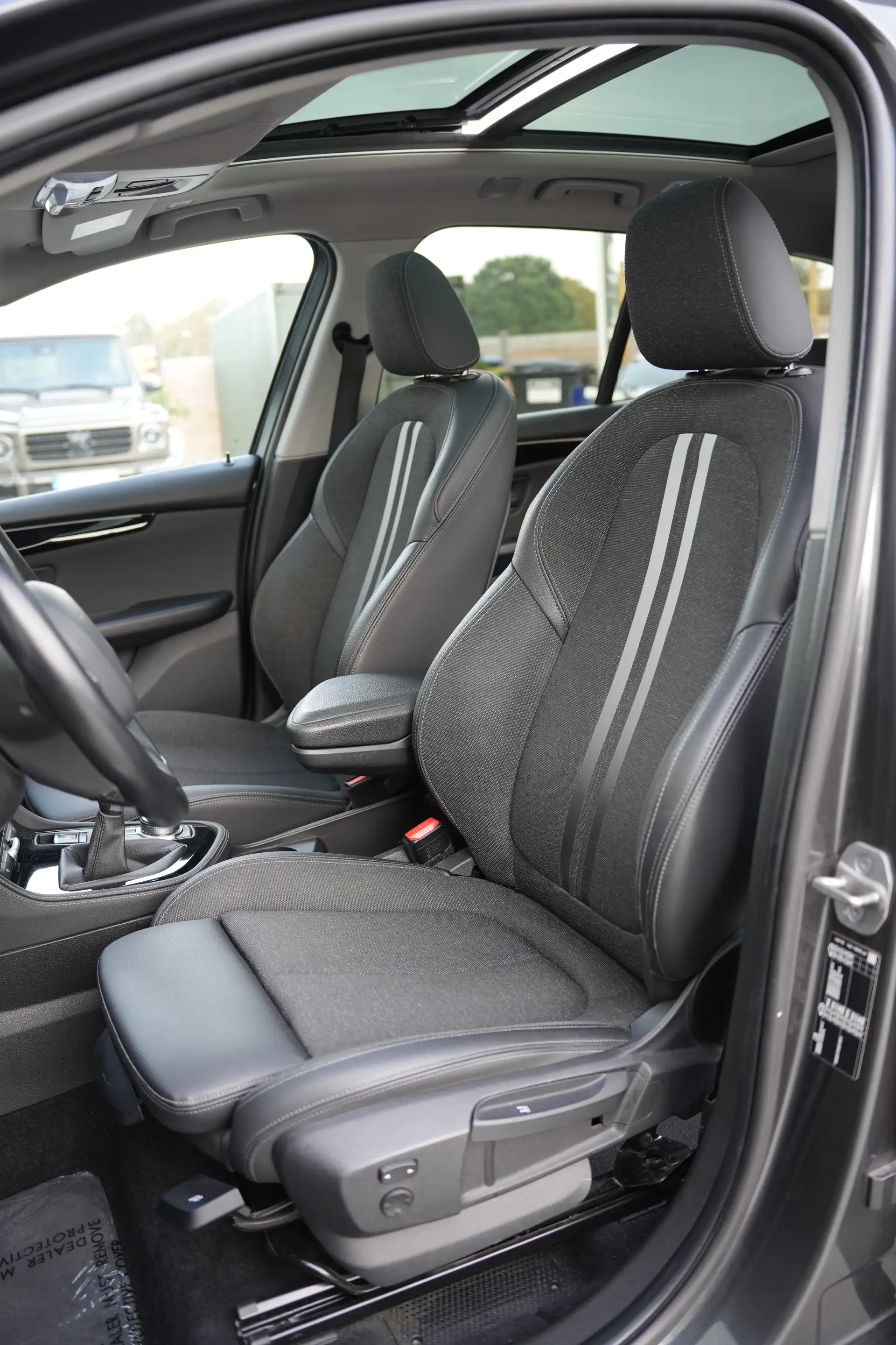 BMW 216 Sport Line | 7 zitplaatsen | Panoramadak | Head-Up | Harman Kardon | Trekhaak | Camera | Navi | Zetelverwarming — photo 15