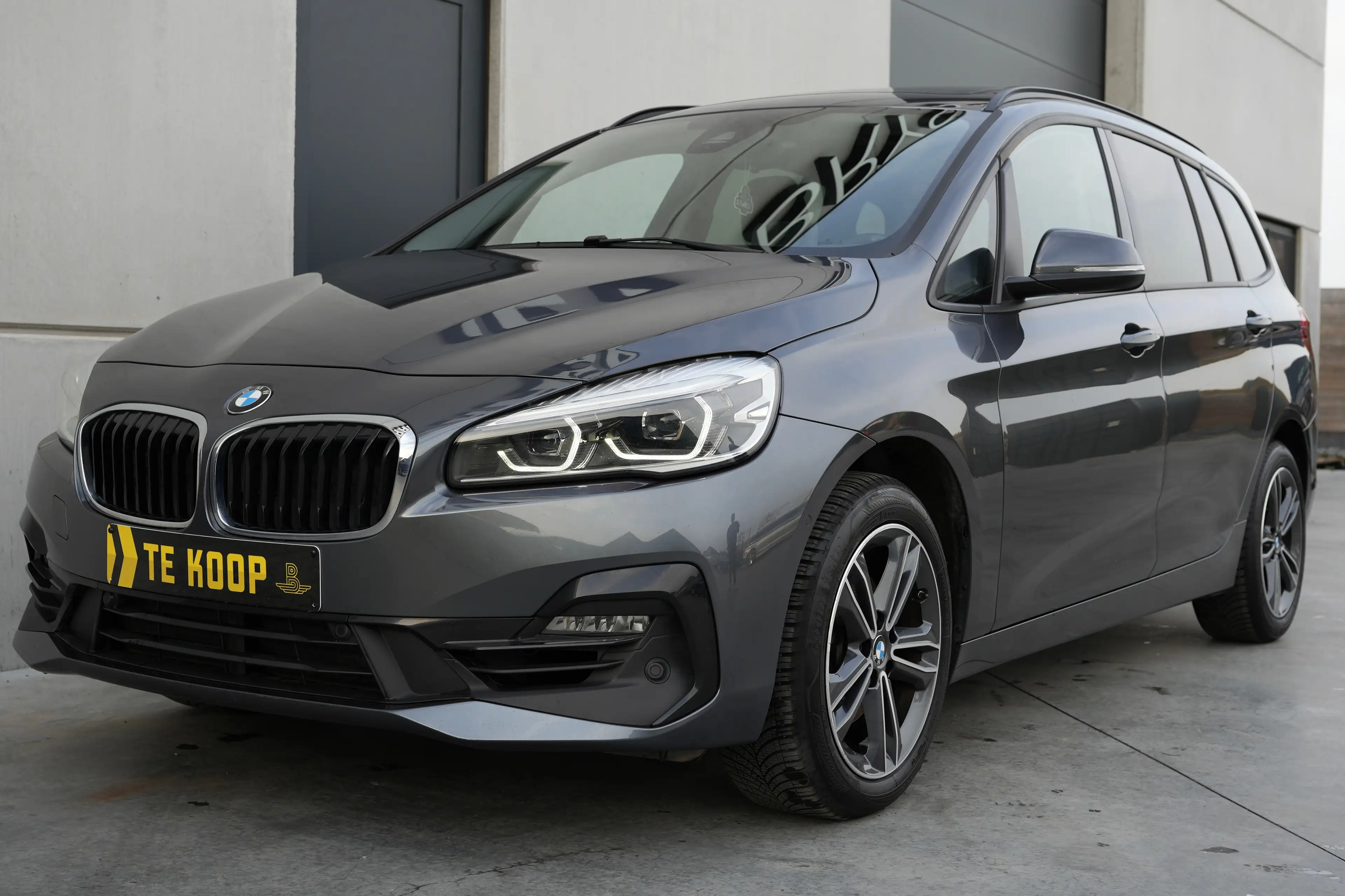 BMW 216 Sport Line | 7 zitplaatsen | Panoramadak | Head-Up | Harman Kardon | Trekhaak | Camera | Navi | Zetelverwarming — photo 5