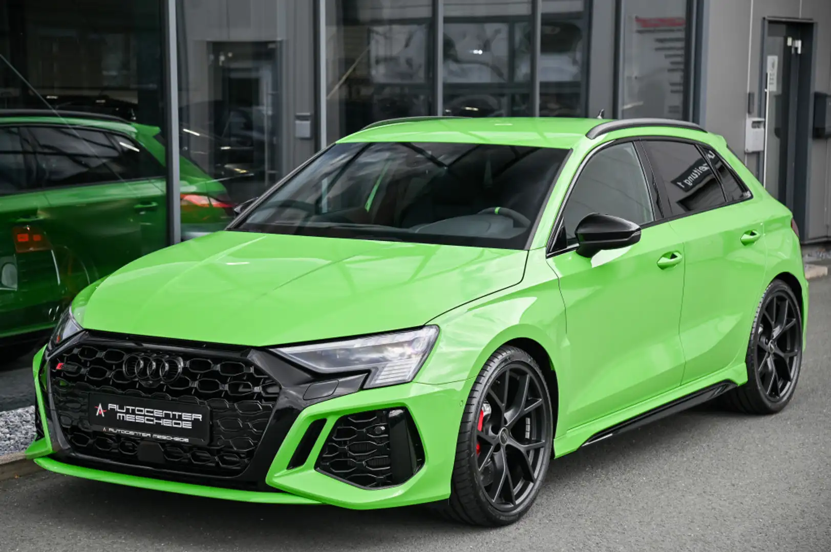 Audi RS3 Sportback 2.5 TFSI RS-Design* Matrix* 280kmh Grün - 2