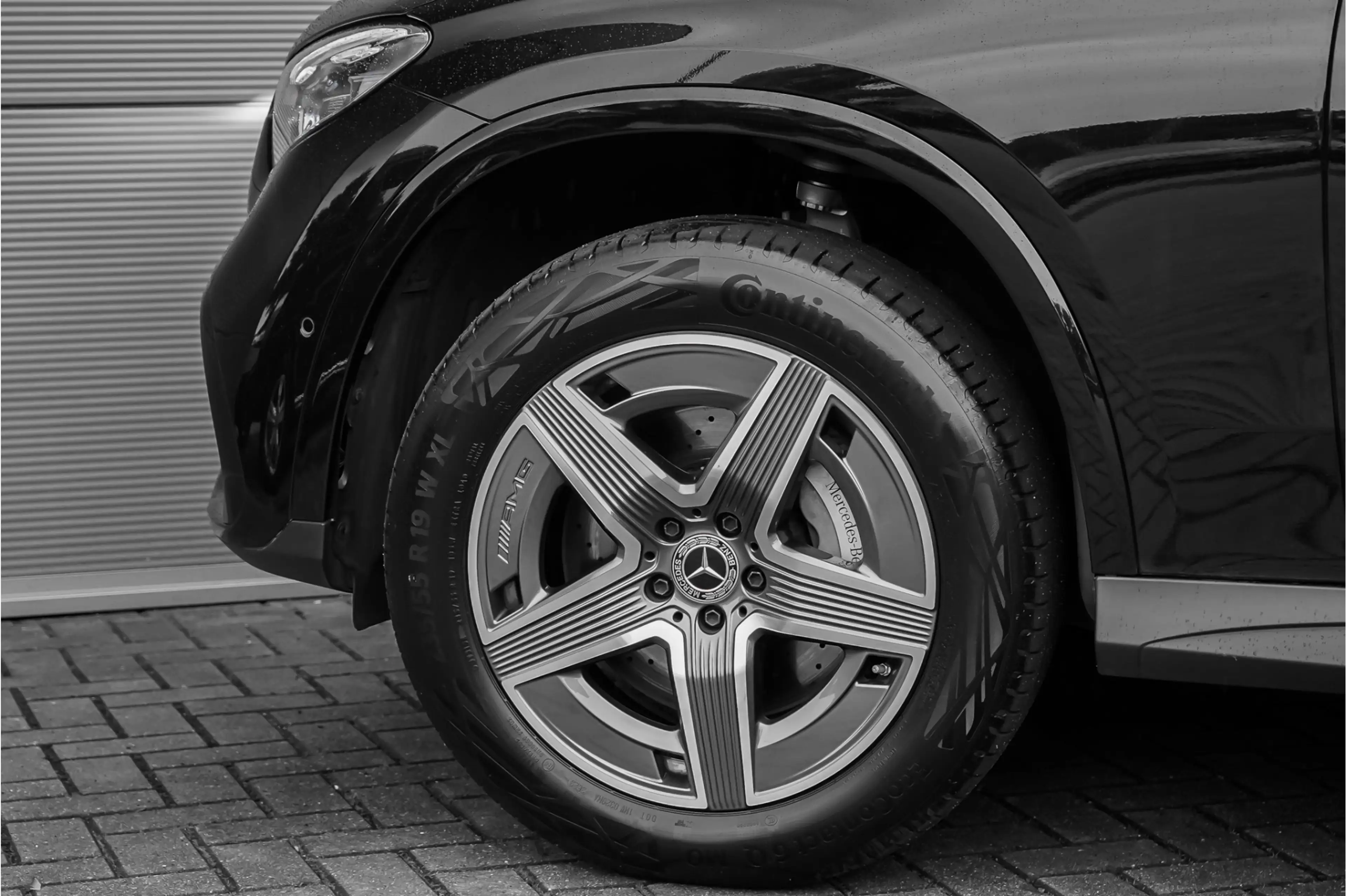 Mercedes-Benz GLC 400 400e 4M AMG Line Premium+ HUD Pano Keyless Burmest — photo 21