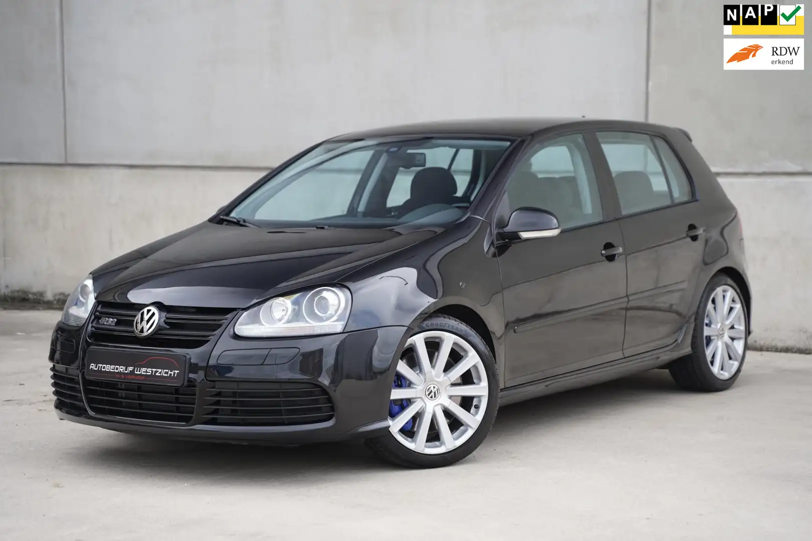Volkswagen Golf 3.2 R32 250pk DSG 5 deurs, zwart, origineel! Schwarz - 1