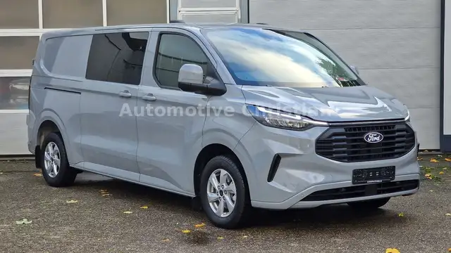 Ford Transit Custom MultiCab LIMITED 170 L2 AUT/5Sitz