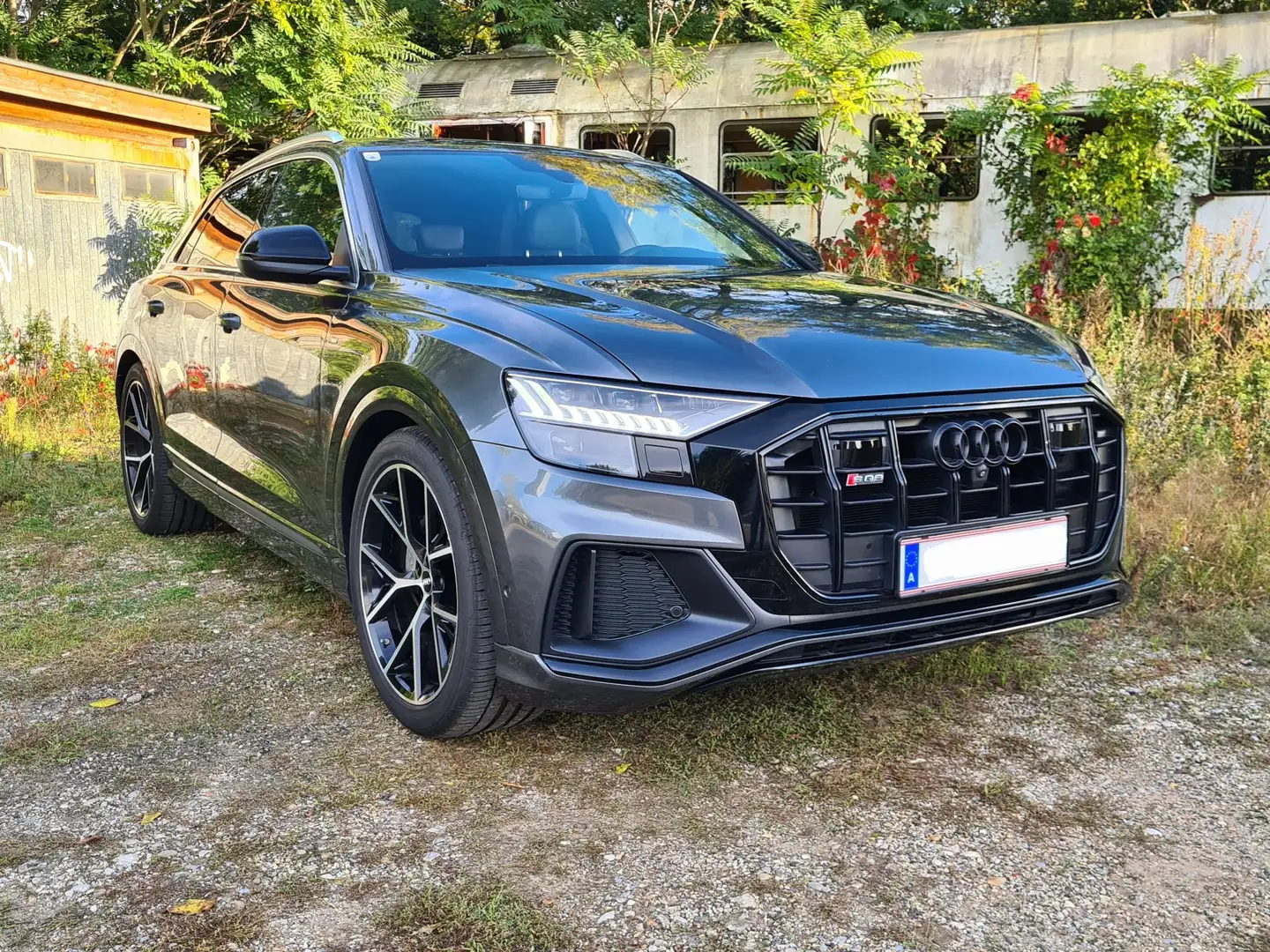 Audi Q8 Q8 50 MHEV TDI quattro Tiptronic Grau - 2