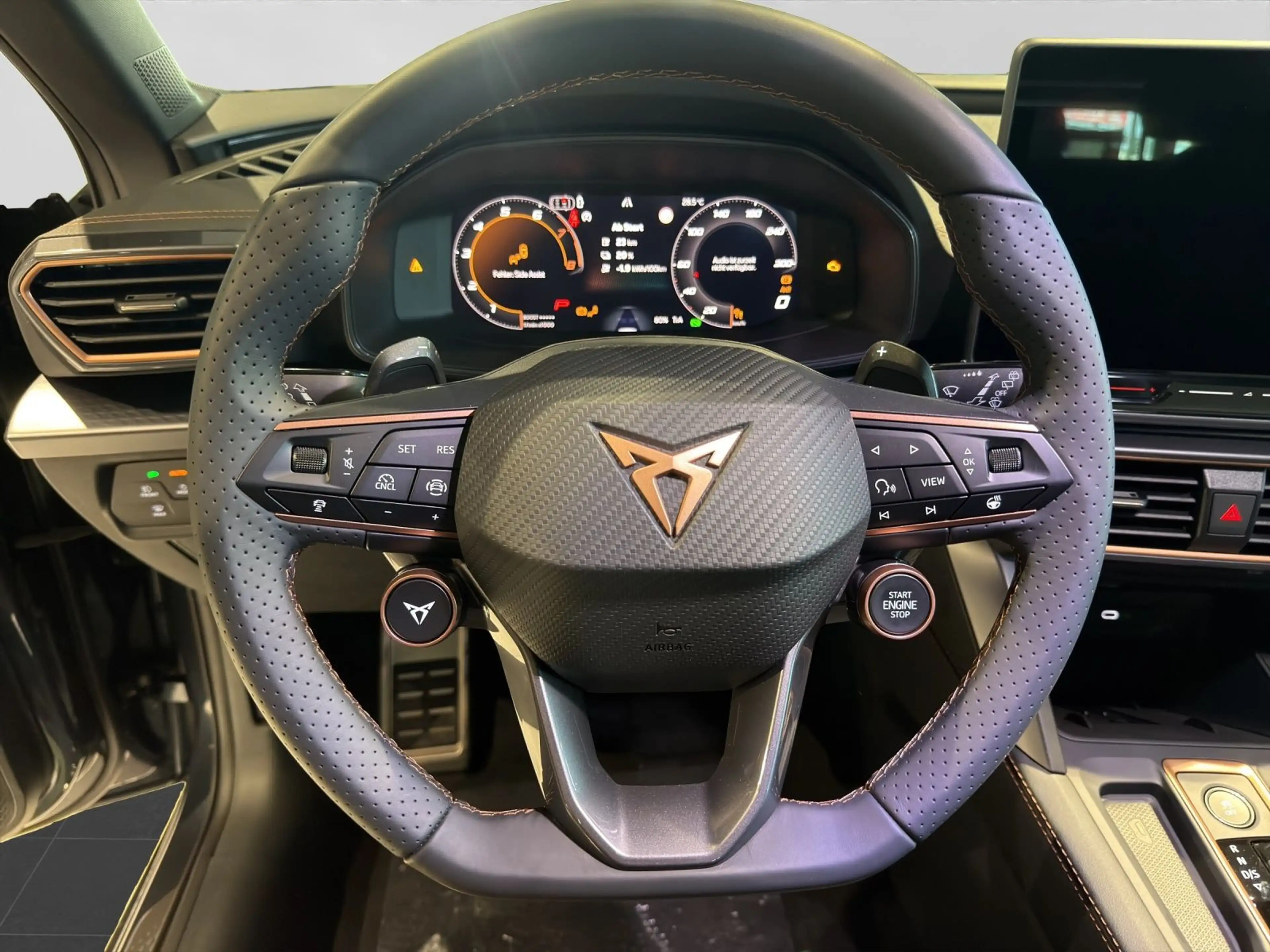 CUPRA Leon 1.5 e-HYBRID DSG REAR VIEW NAVI GJR SITZHZ — photo 9