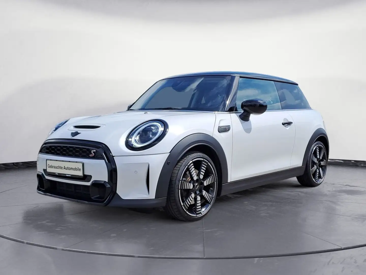MINI Cooper S Classic Trim Steptronic Sport Aut. DKG Weiß - 2