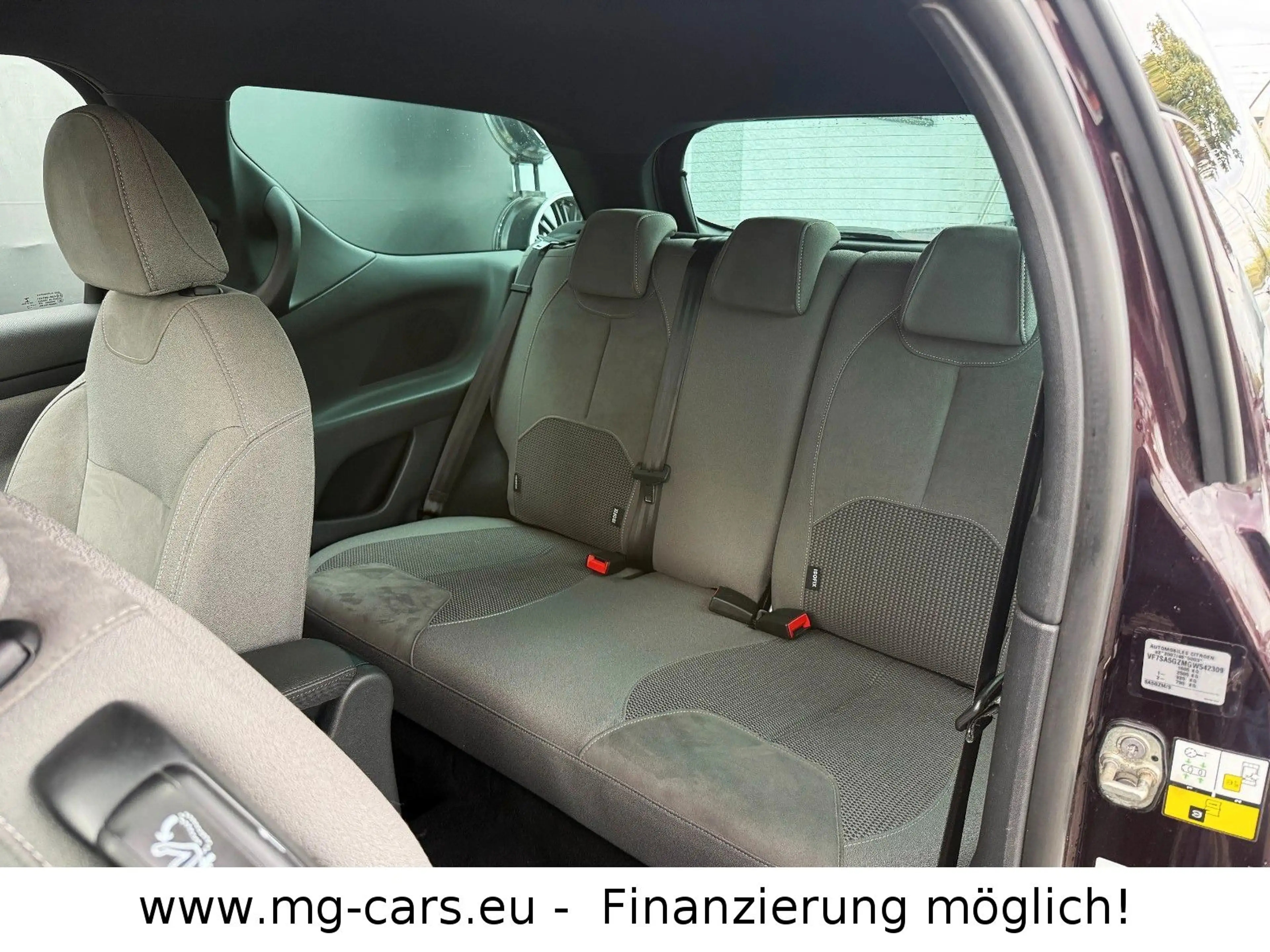 DS Automobiles DS 3 ~Sport~Chic~Navi~105TKM~PDC~SHZ~Top Zustand! — photo 11