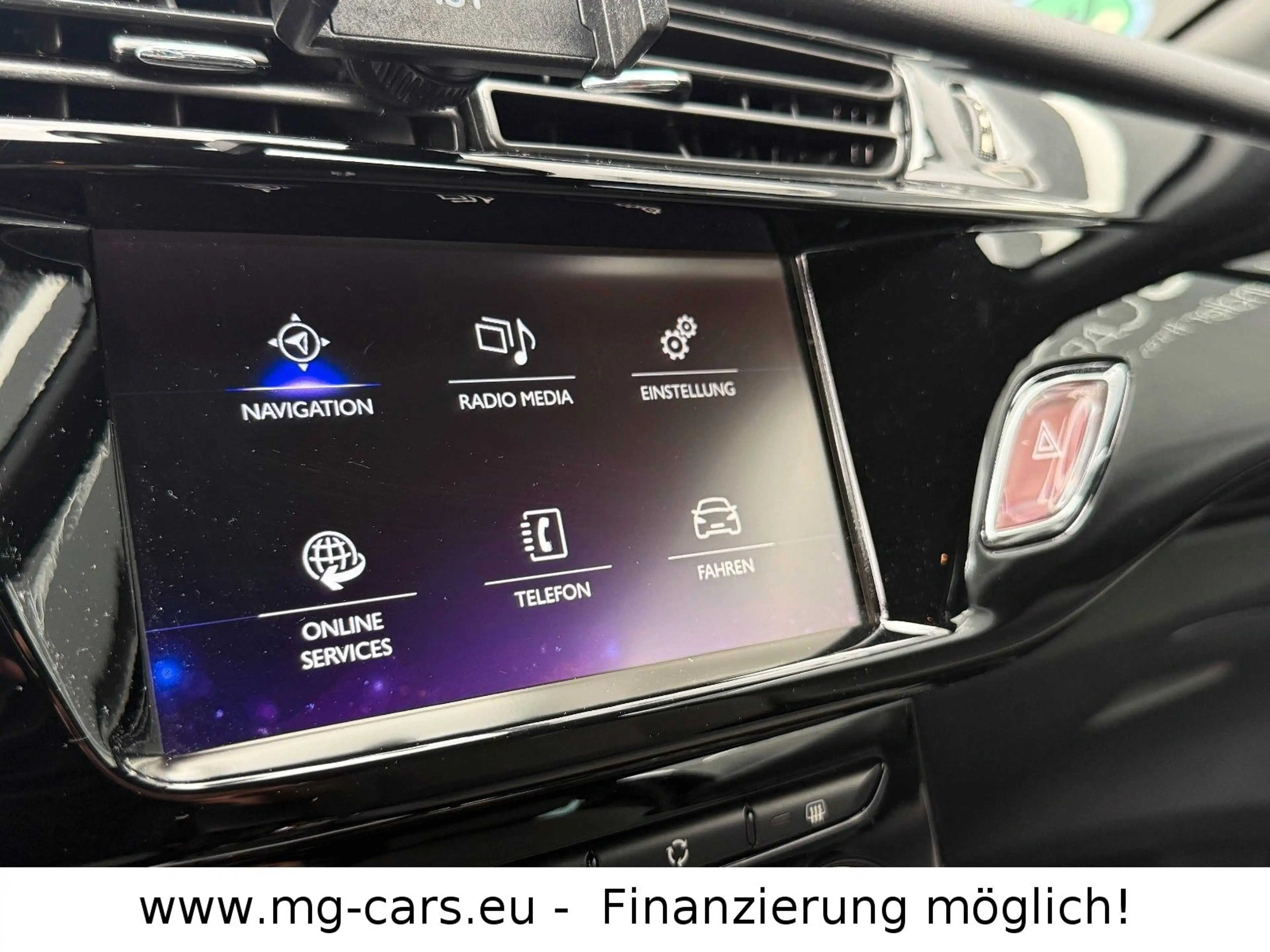 DS Automobiles DS 3 ~Sport~Chic~Navi~105TKM~PDC~SHZ~Top Zustand! — photo 19