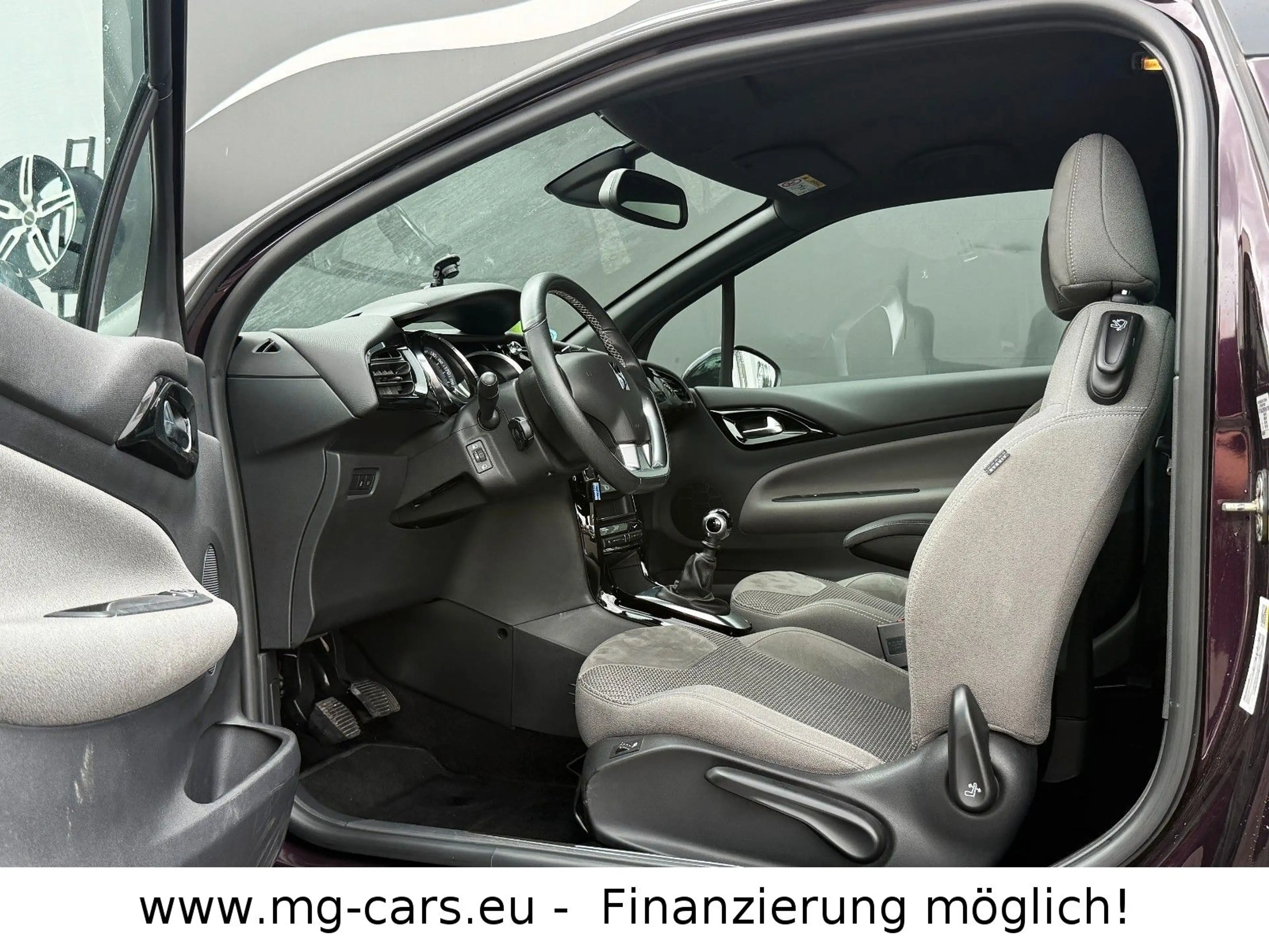 DS Automobiles DS 3 ~Sport~Chic~Navi~105TKM~PDC~SHZ~Top Zustand! — photo 9
