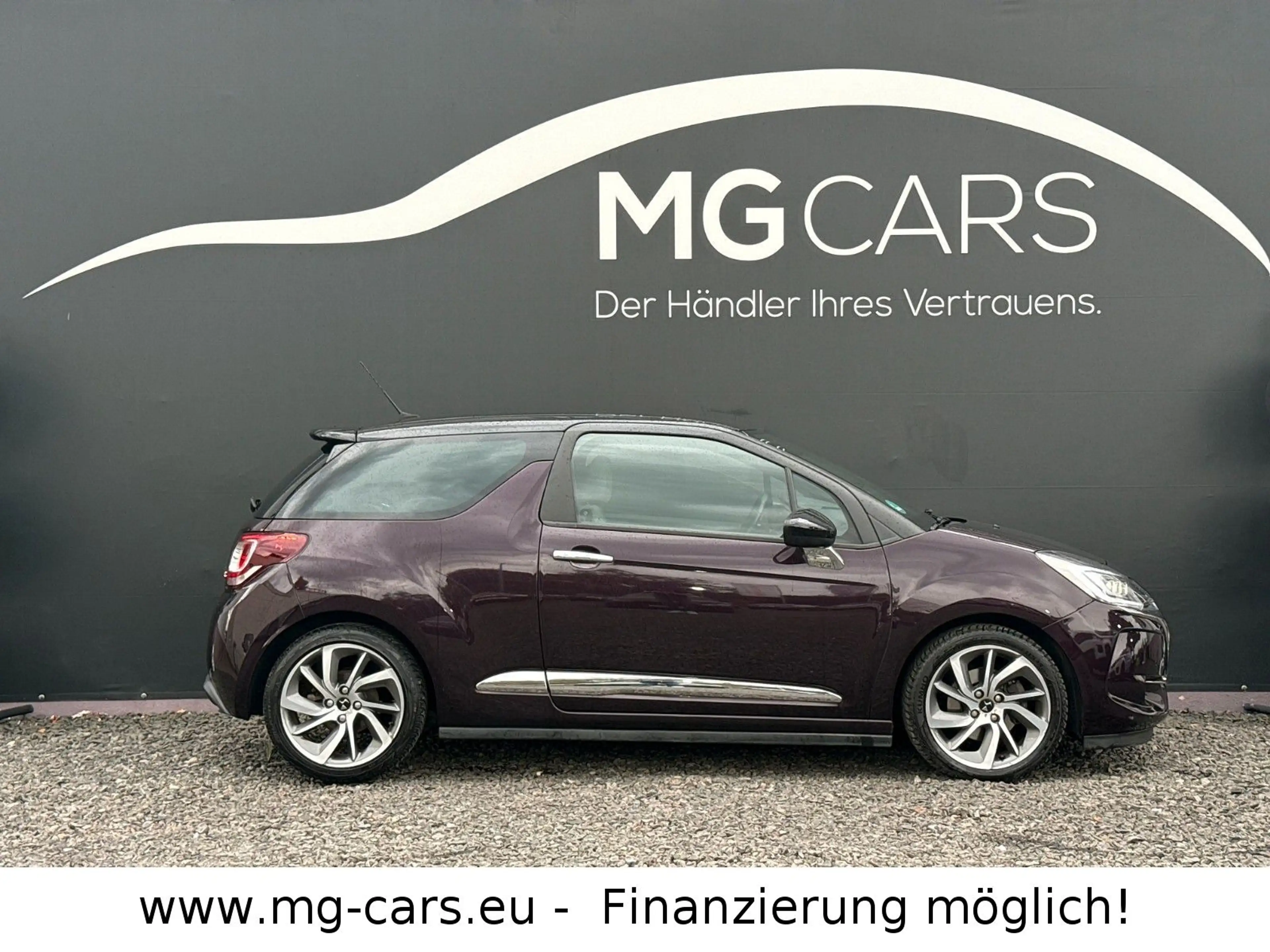DS Automobiles DS 3 ~Sport~Chic~Navi~105TKM~PDC~SHZ~Top Zustand! — photo 3