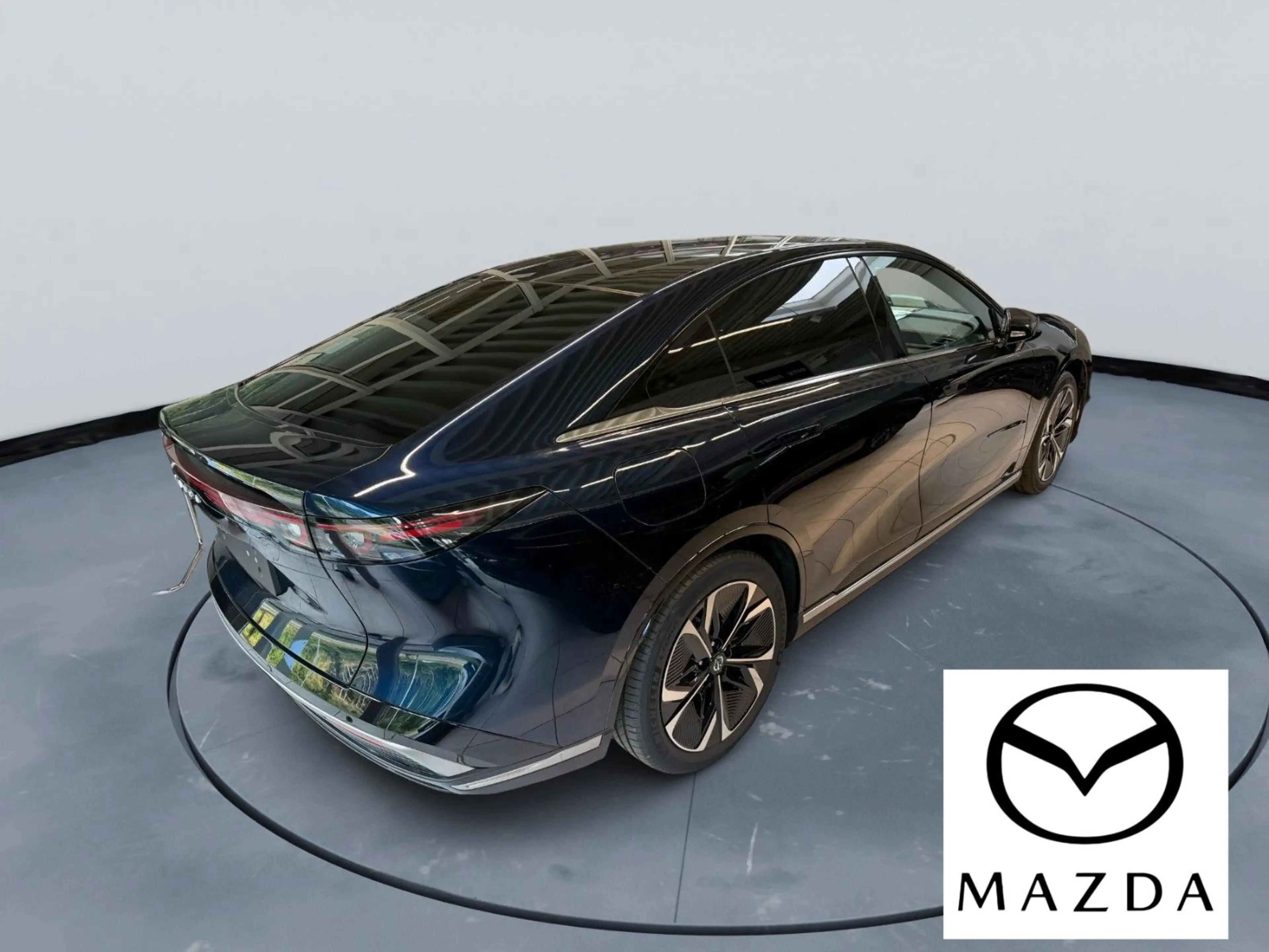Mazda 6e 190 kW EV Takumi — photo 4