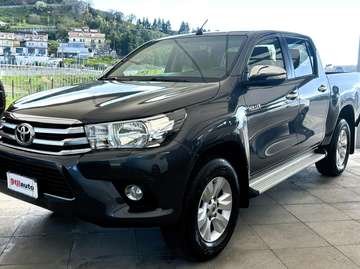 2.4 d-4d double cab Lounge 2WD (iva compresa)