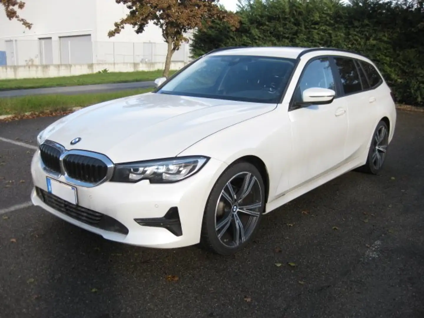 BMW 320 D Touring xdrive Advantage aut.(72 x €407,58) Bianco - 2
