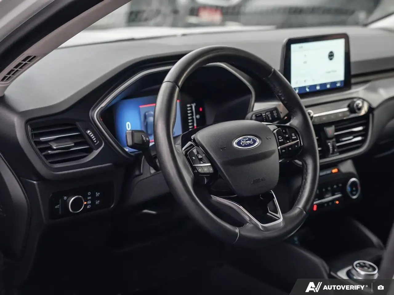 Ford Escape снимка Ford Escape