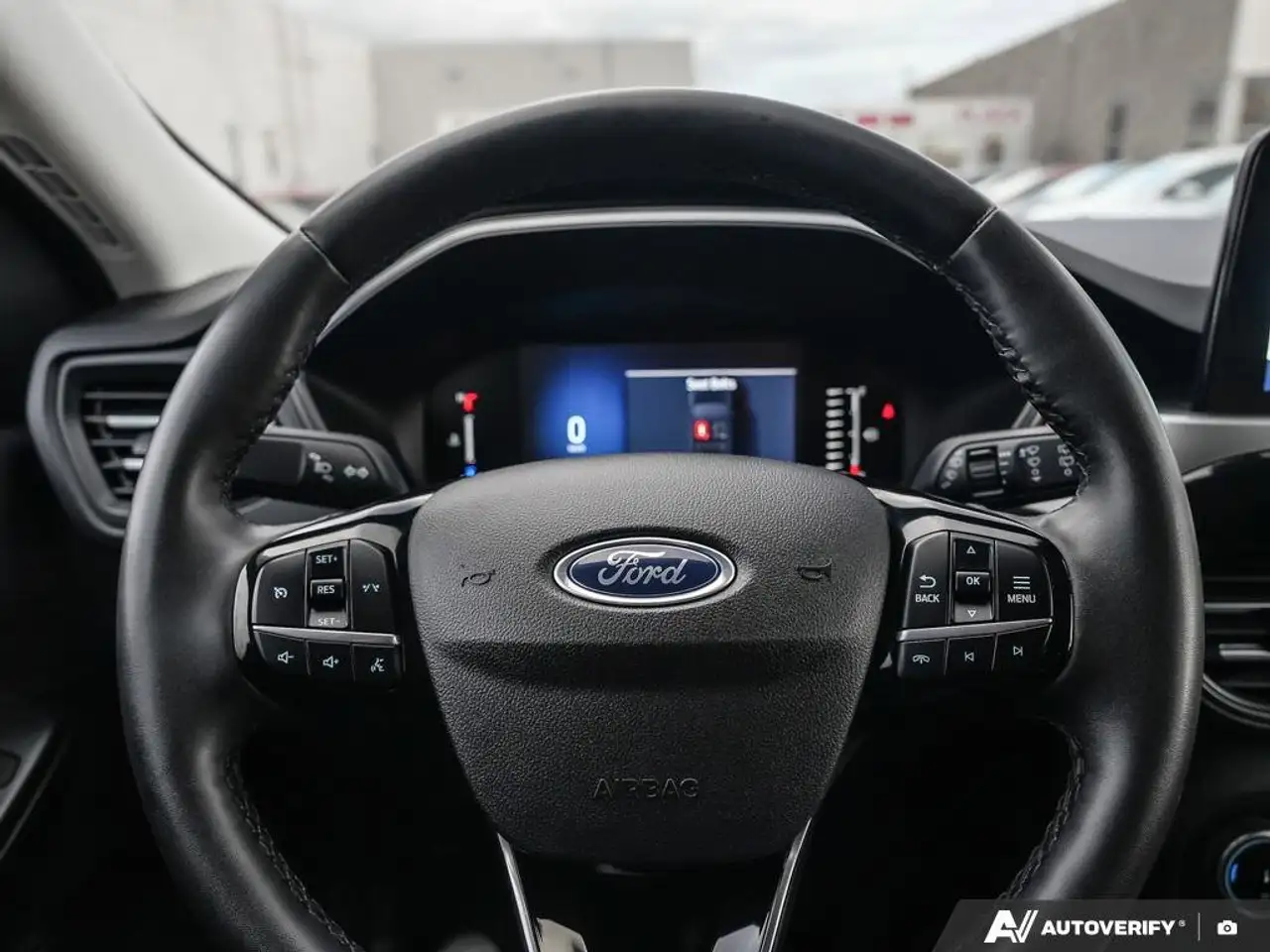 Ford Escape снимка Ford Escape