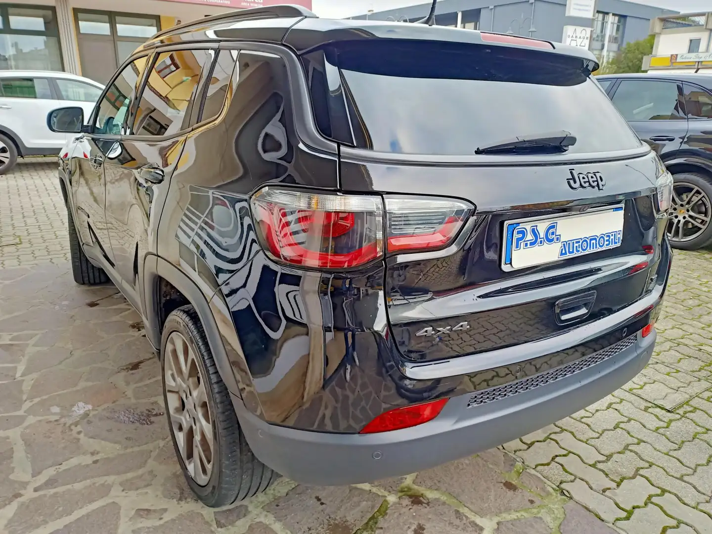 Jeep Compass 2.0 mjt S 4wd 140cv auto Noir - 2