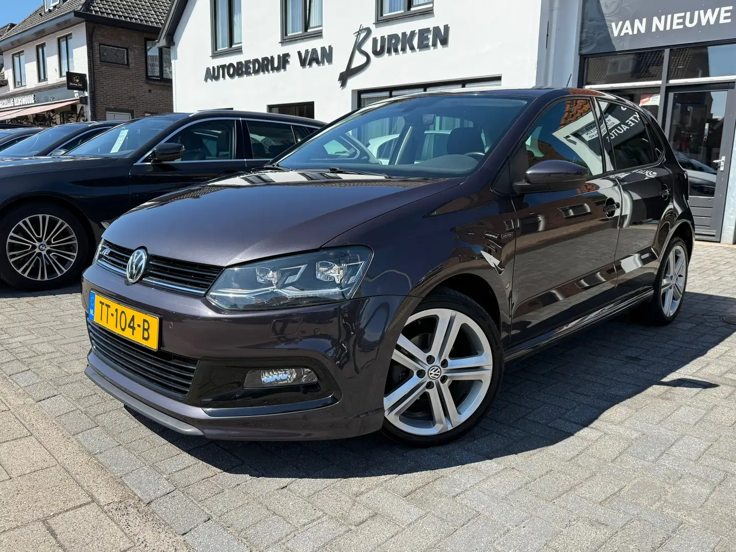 Volkswagen Polo 1.2 TSI Highline R-Line,Stoelverwarming,Apple Carp Grijs - 1