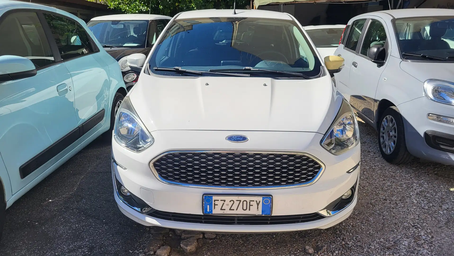 Ford Ka/Ka+ Ka III + 2017 5p Ka + 1.2 Ultimate 85cv my18 Blanc - 2