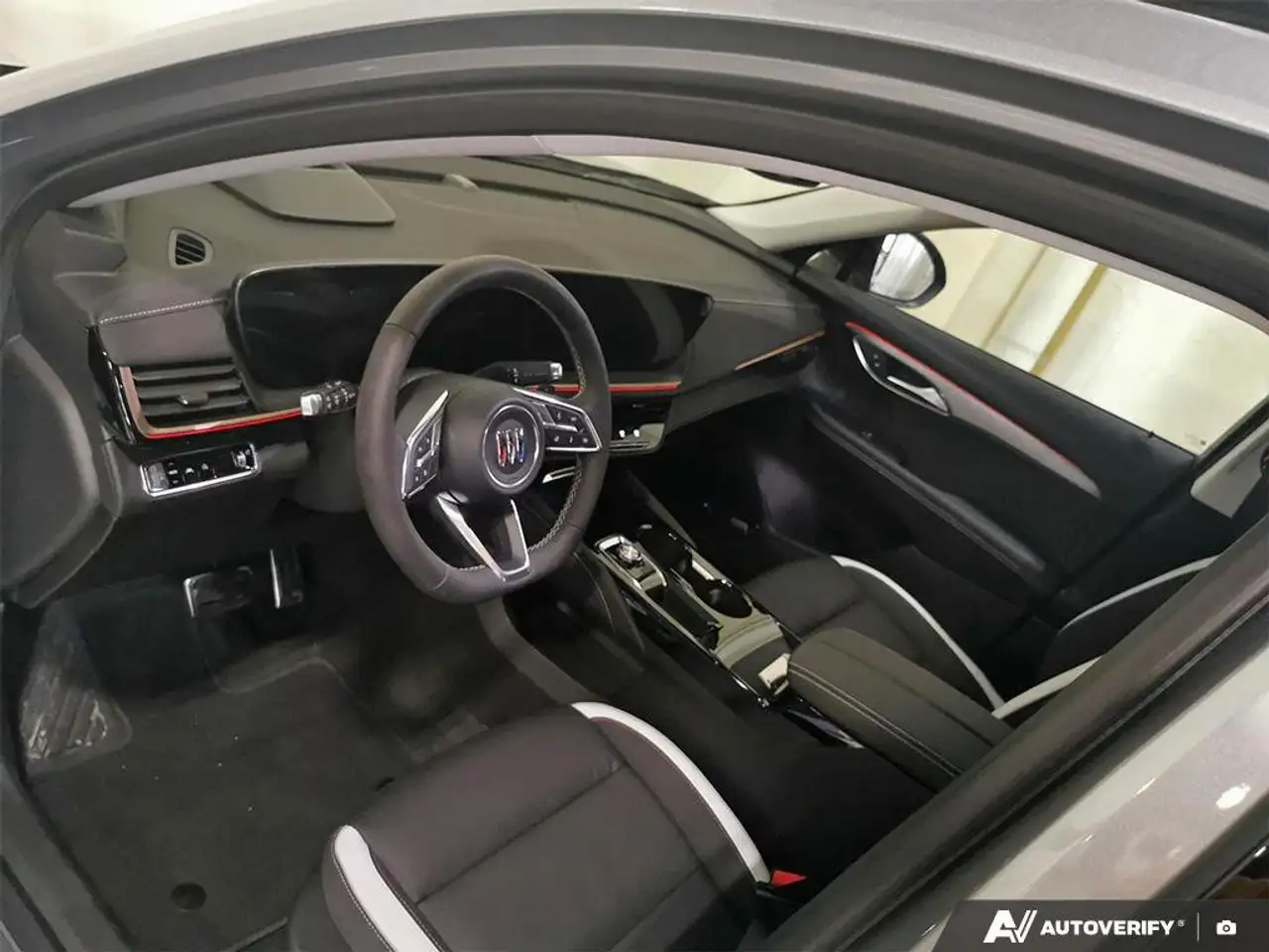 Buick Envision снимка Buick Envision