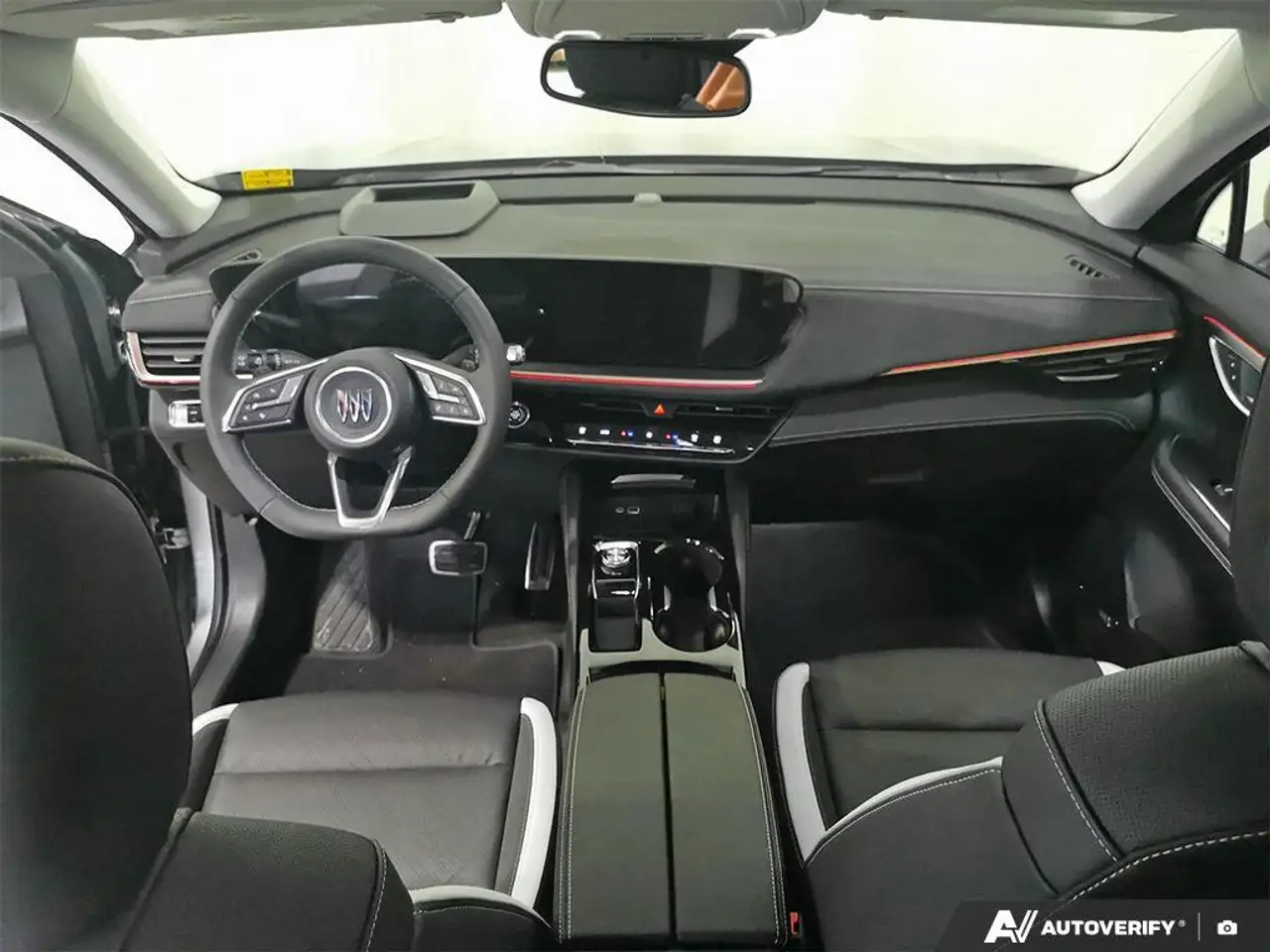 Buick Envision снимка Buick Envision