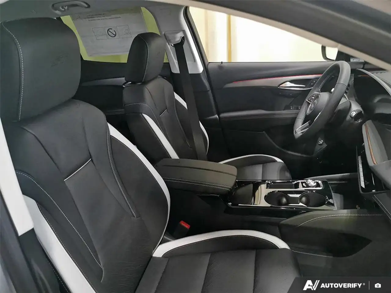 Buick Envision снимка Buick Envision