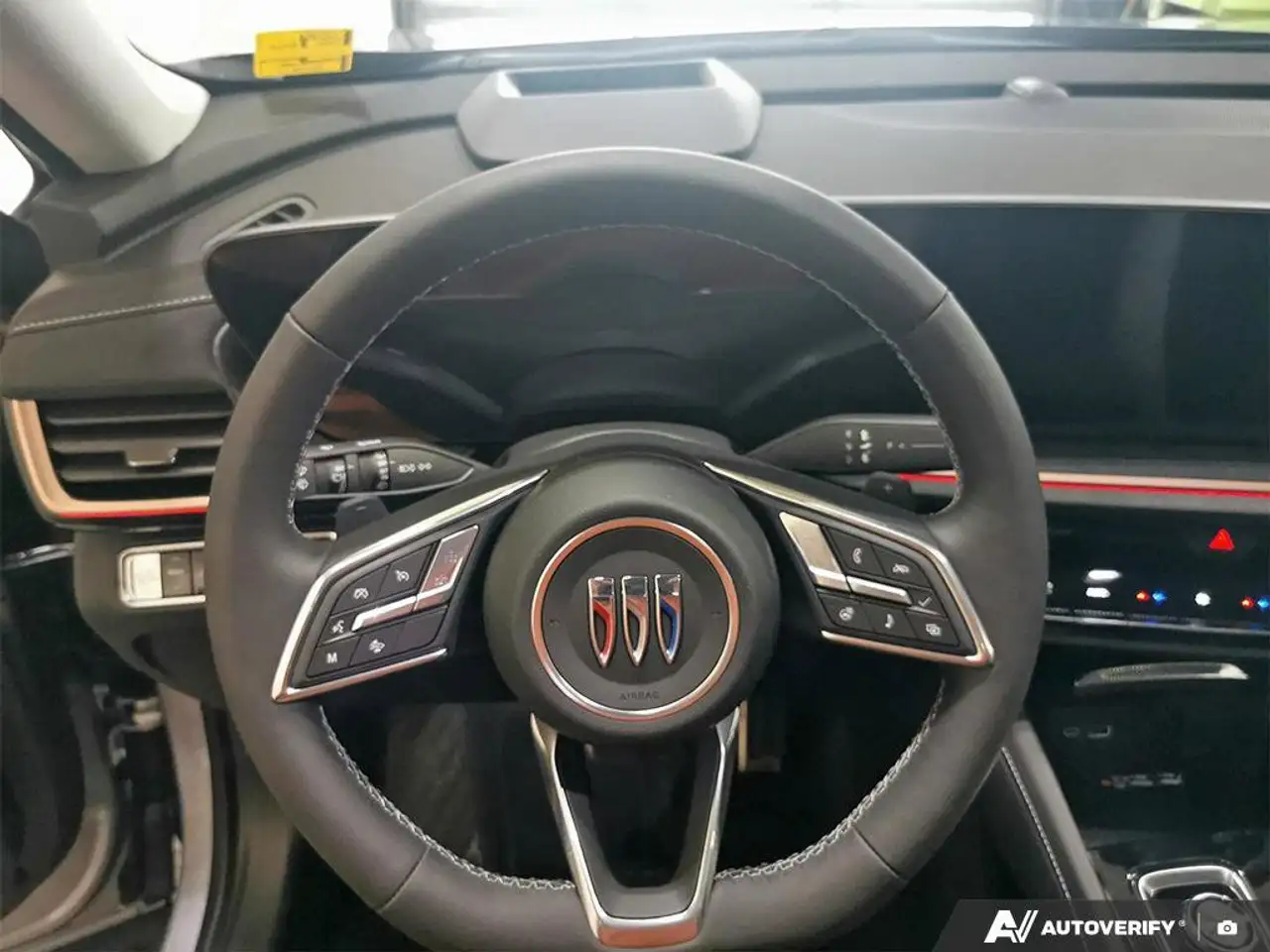 Buick Envision снимка Buick Envision